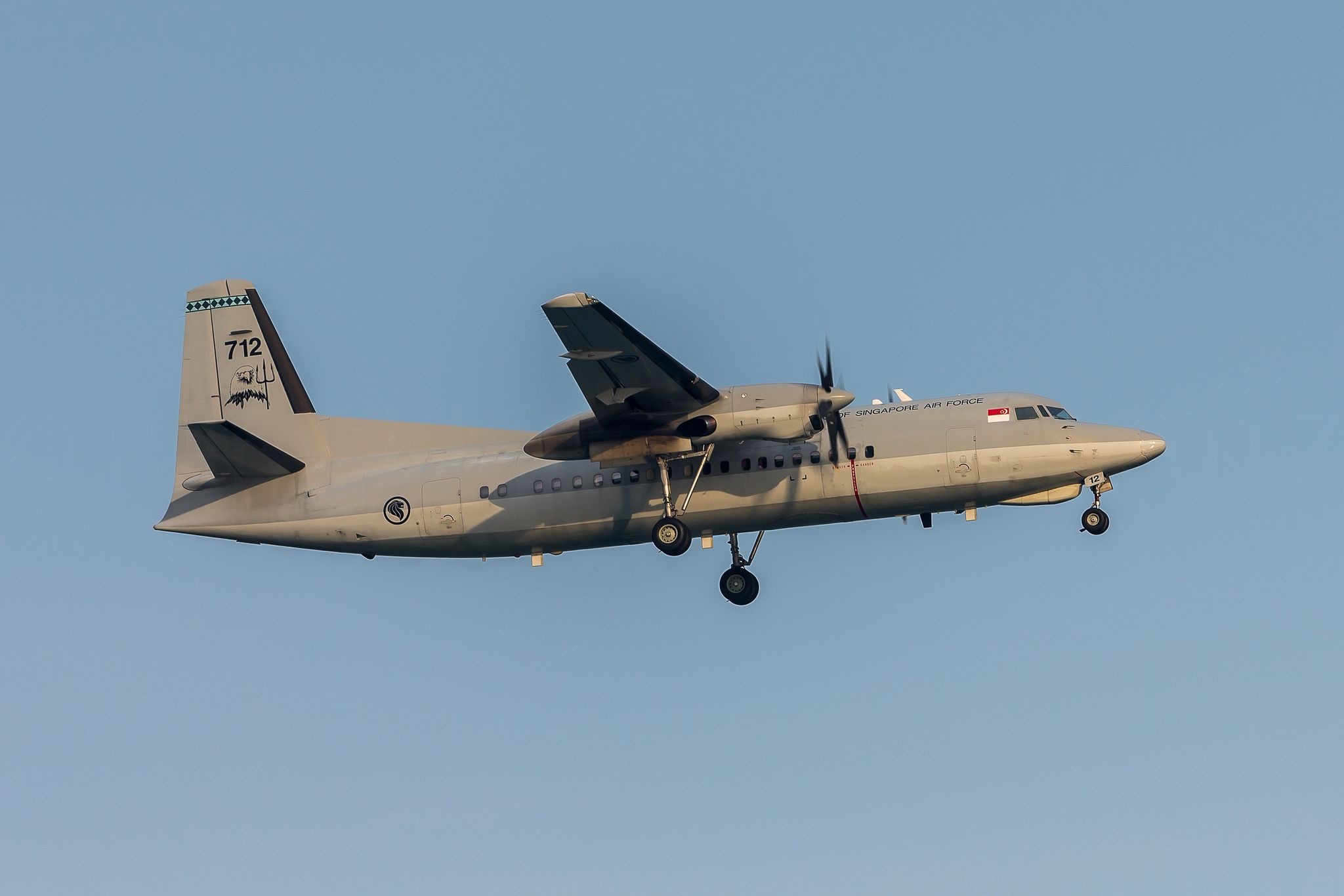 Singapore Airforce, Fokker 50 MPA, Enforcer, 2050x1370 HD Desktop