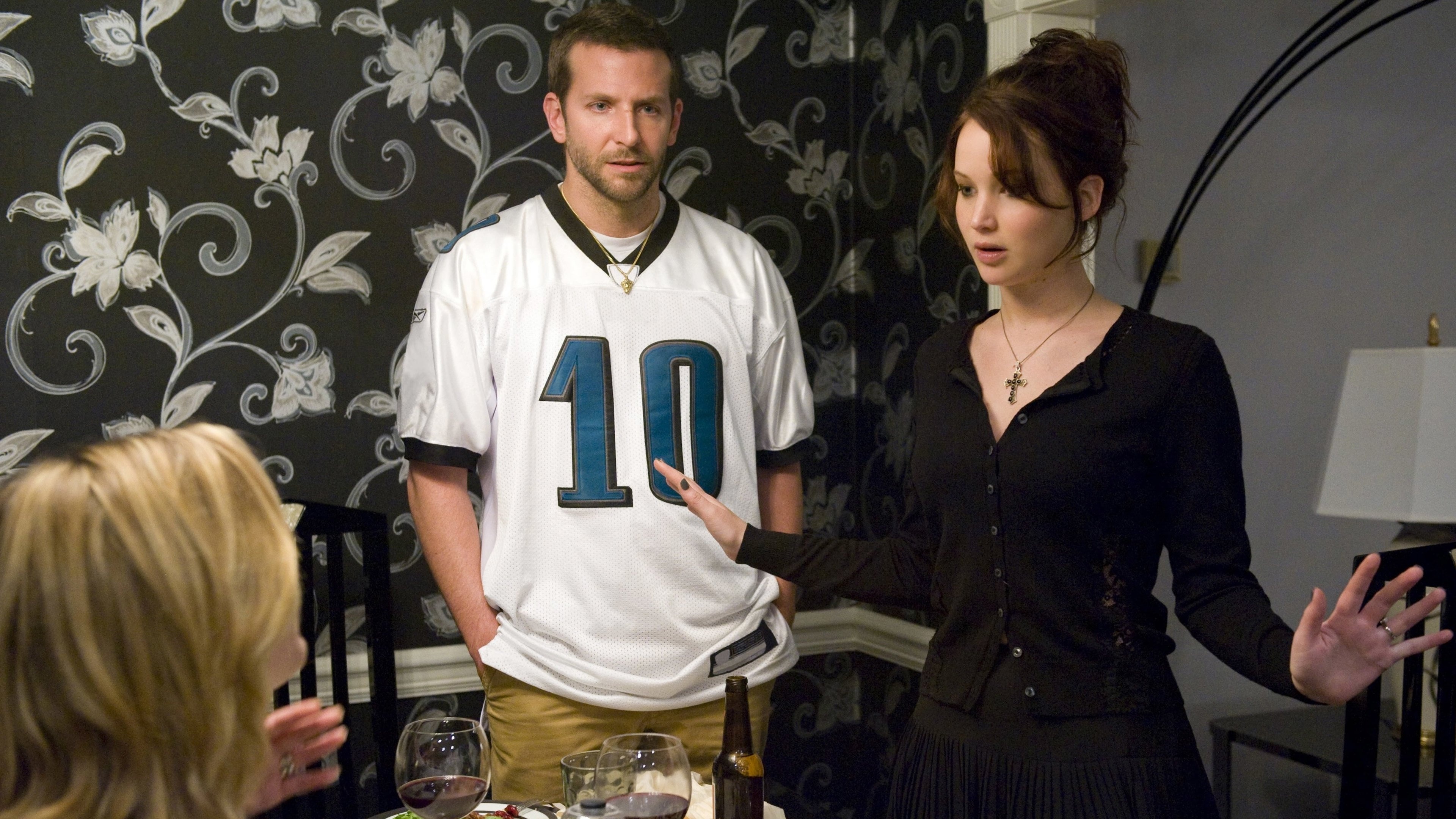 Silver Linings Playbook, Riveting storyline, Gripping Rakuten TV viewing, A must-watch film, 3840x2160 4K Desktop