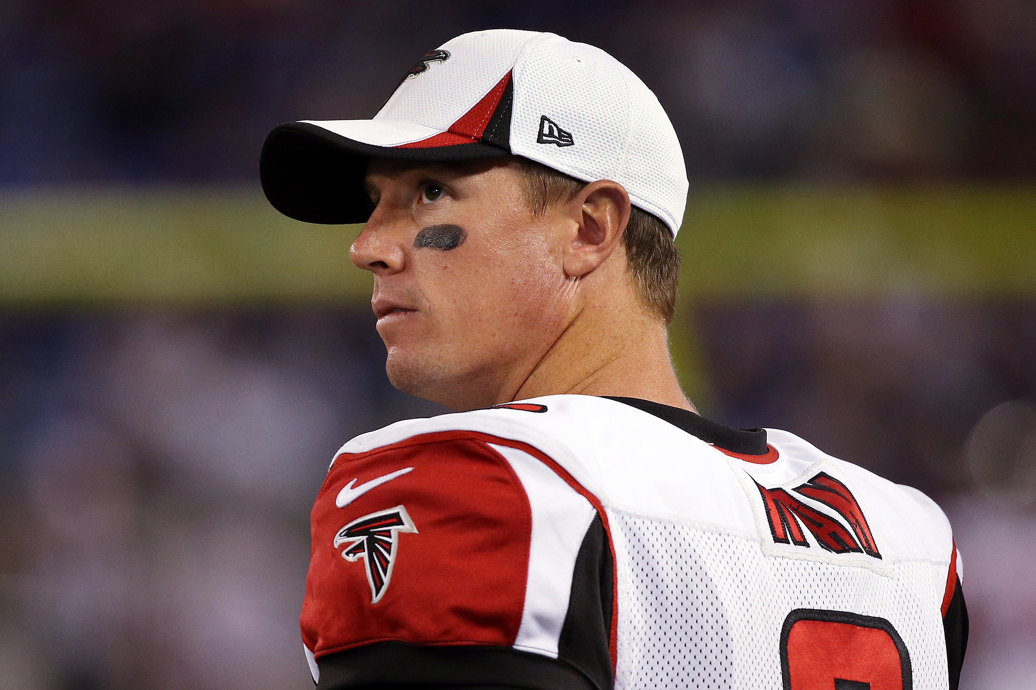 Matt Ryan, HD wallpapers, High definition, 2050x1370 HD Desktop