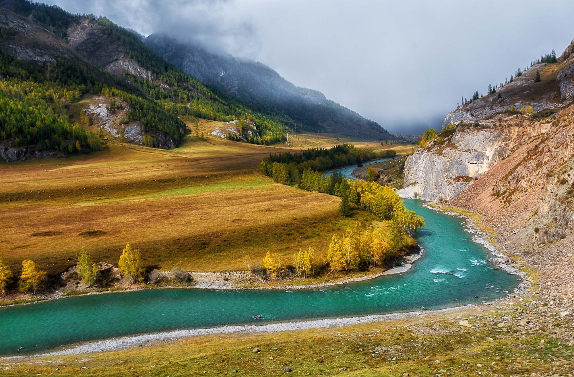 Altai Mountains, Stunning images, Untouched beauty, Nature's gift, 2000x1320 HD Desktop