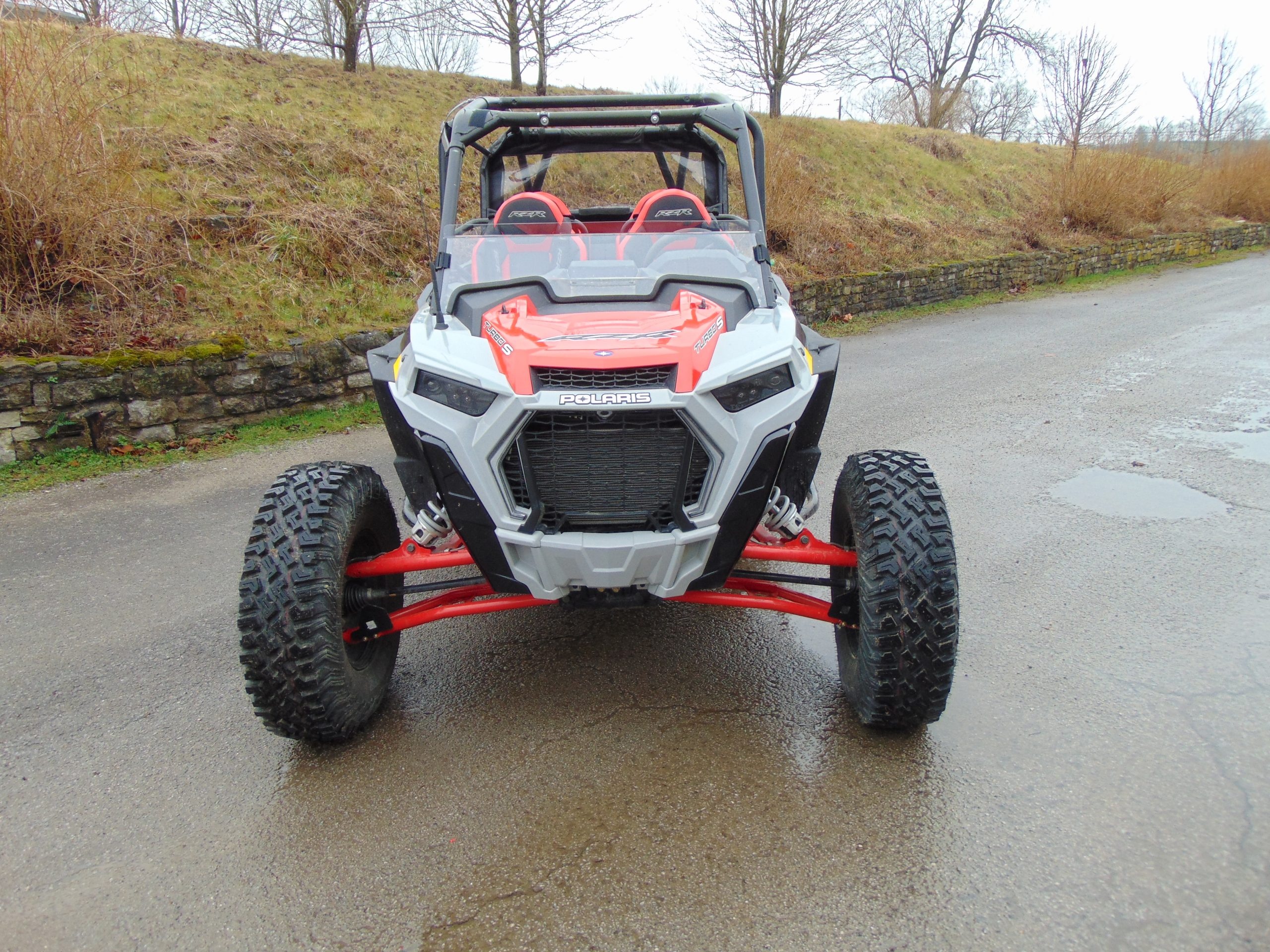 Turbo S, Polaris RZR Wallpaper, 2560x1920 HD Desktop