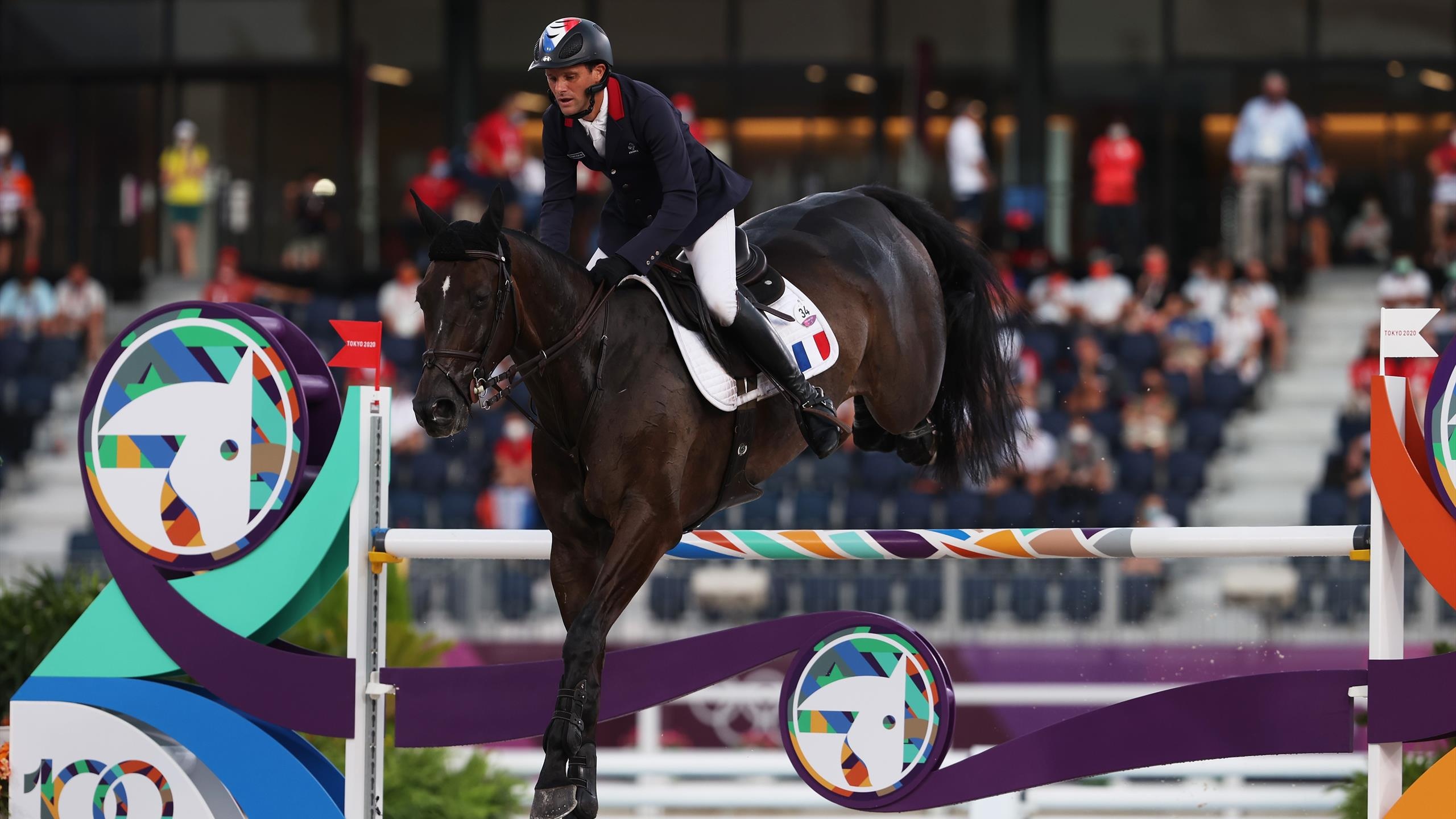 Nicolas Touzaint, Eventing Wallpaper, 2560x1440 HD Desktop