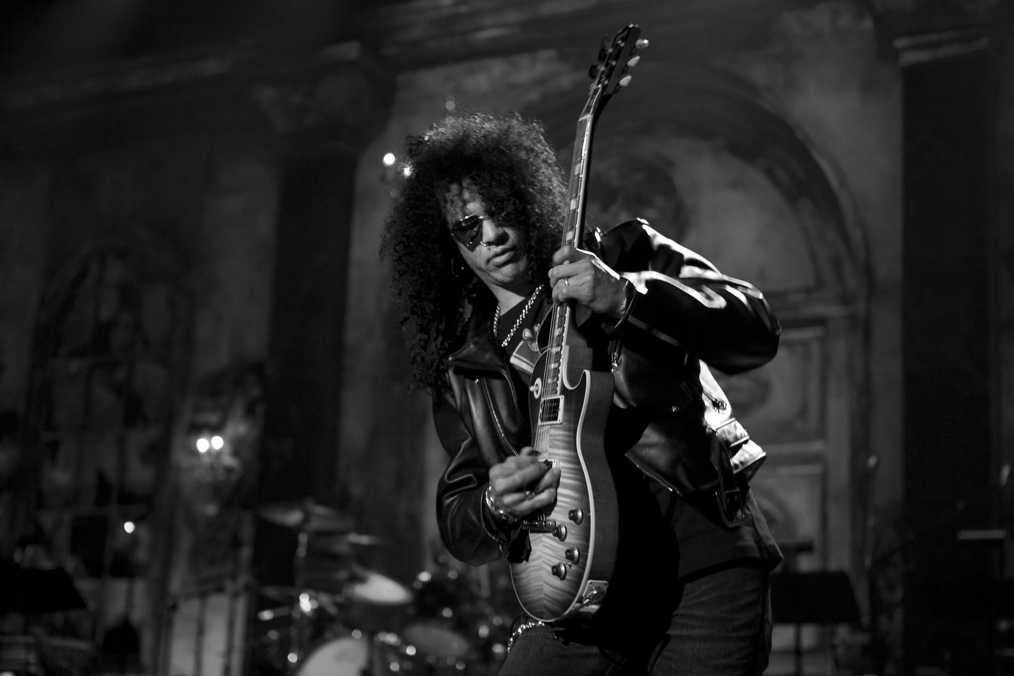 Slash, KMov photography, Stunning visuals, Artistic captures, 2050x1370 HD Desktop