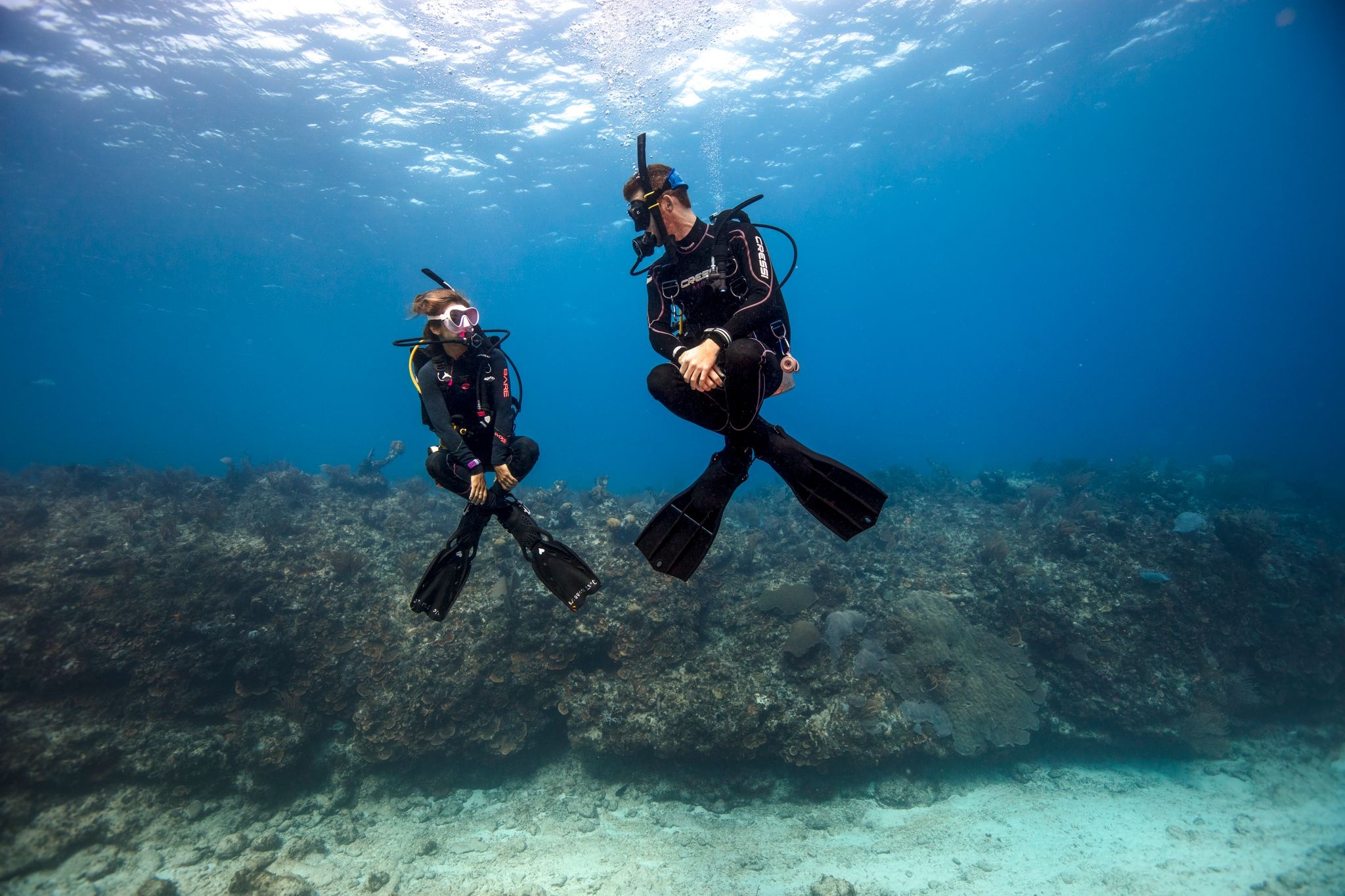 Peeing yourself in, Wetsuit myths, Scuba diving etiquette, Dive gear, 2050x1370 HD Desktop