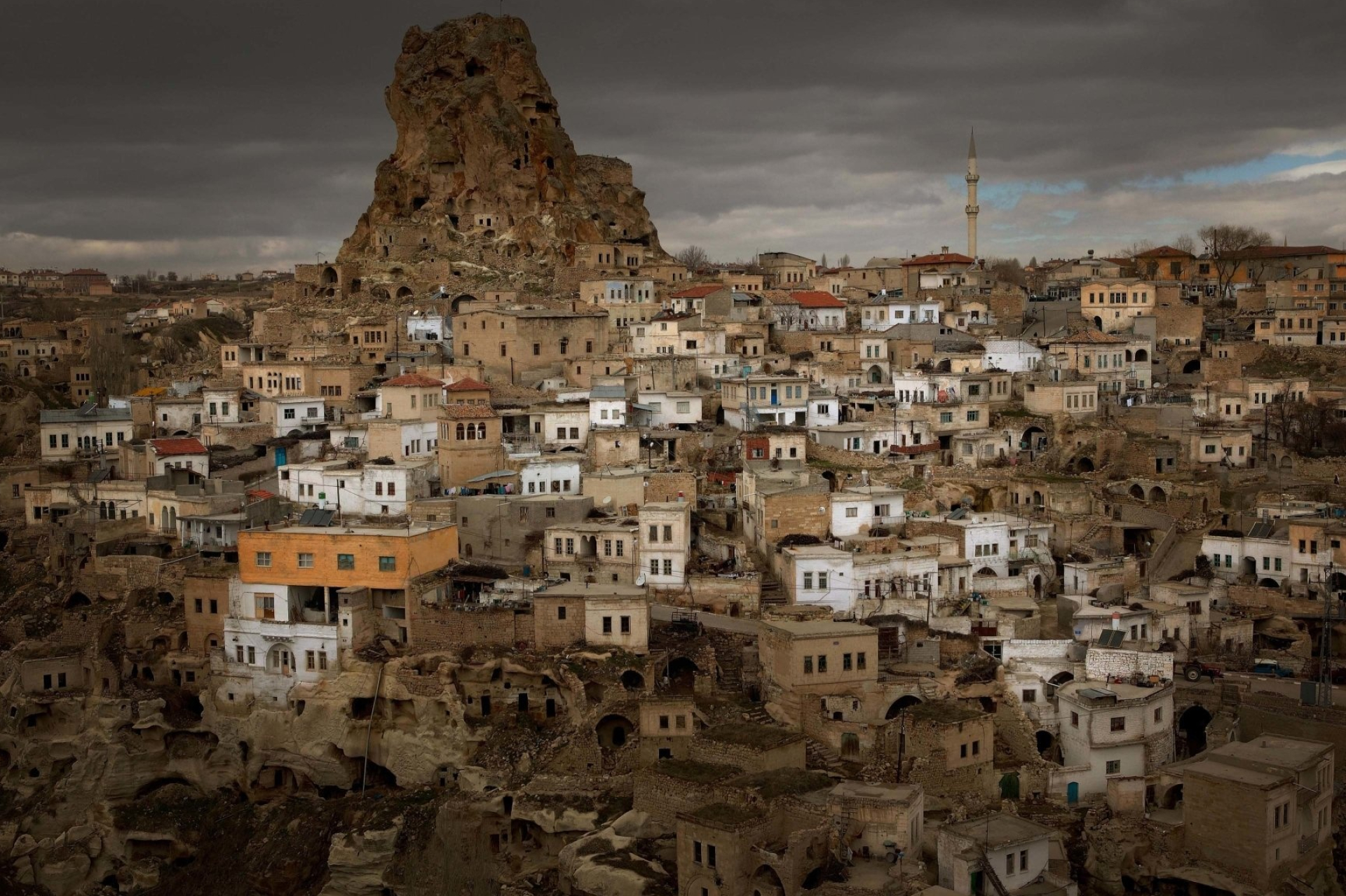 Ortahisar, Cappadocia Wallpaper, 1920x1280 HD Desktop