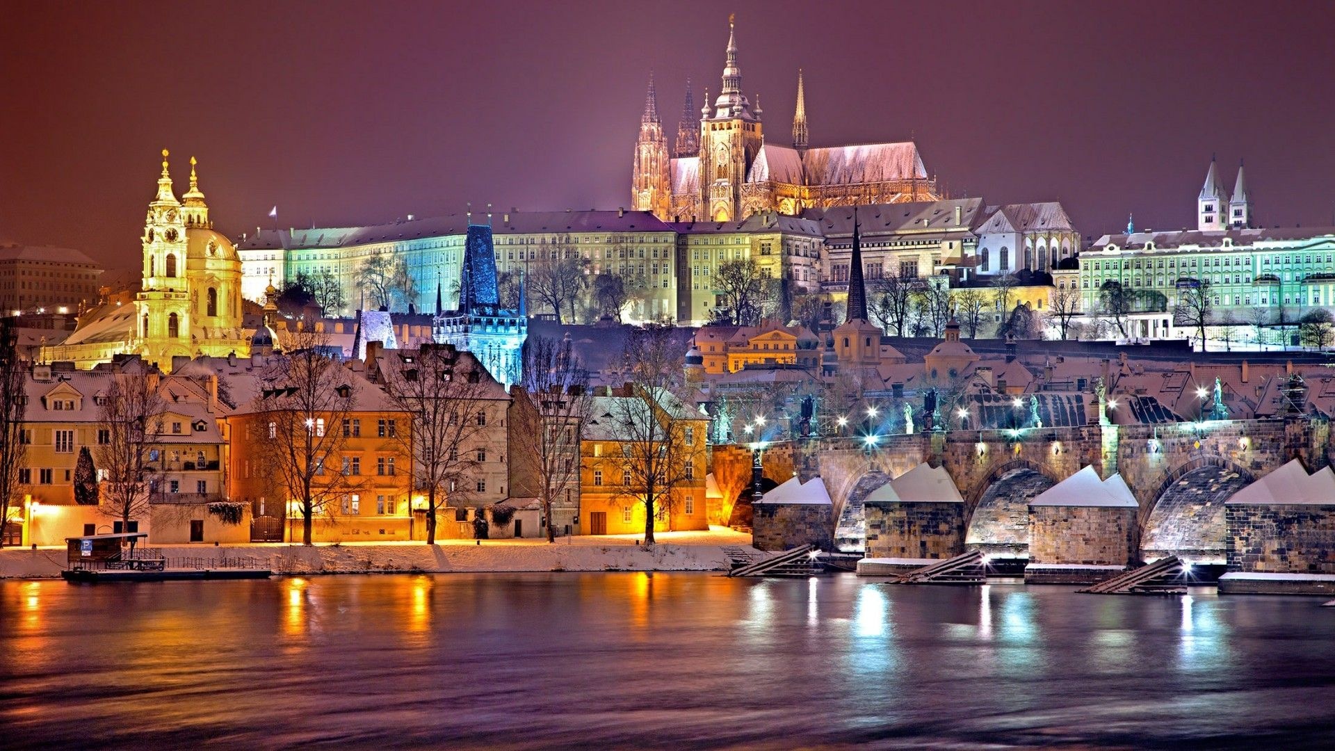 Prague travels, Christmas atmosphere, Festive city, Scenic views, 1920x1080 Full HD Desktop