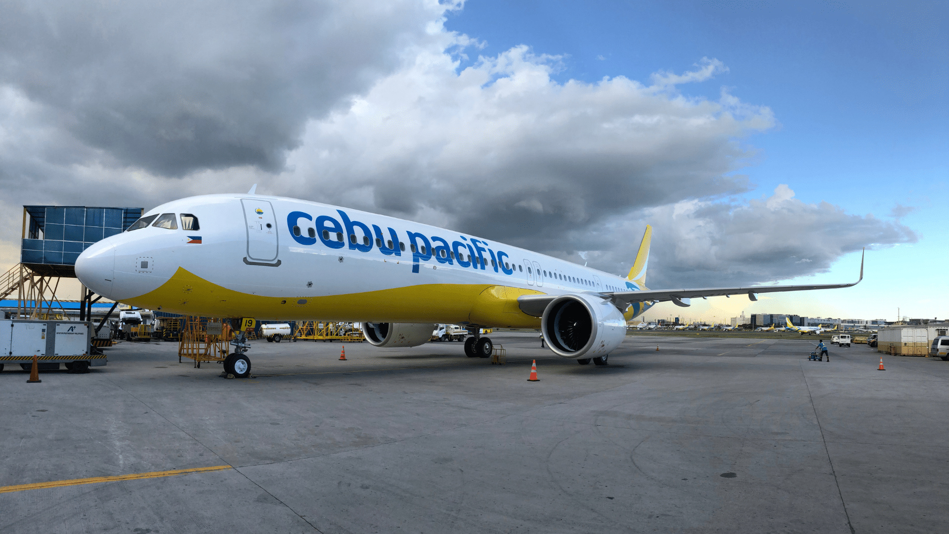 Cebu Pacific Air, Travels, Non-essential travel, Manila bulletin, 1920x1080 Full HD Desktop