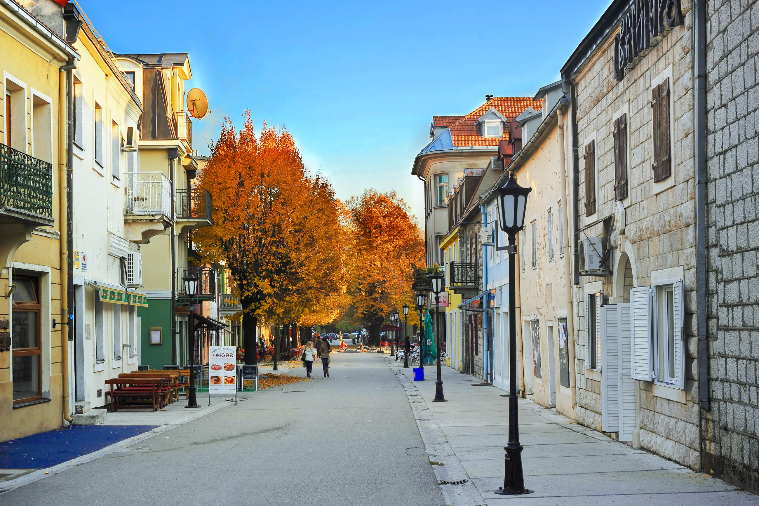 Cetinje, Montenegro, Franks Travelbox, Montenegrin history, 2600x1740 HD Desktop