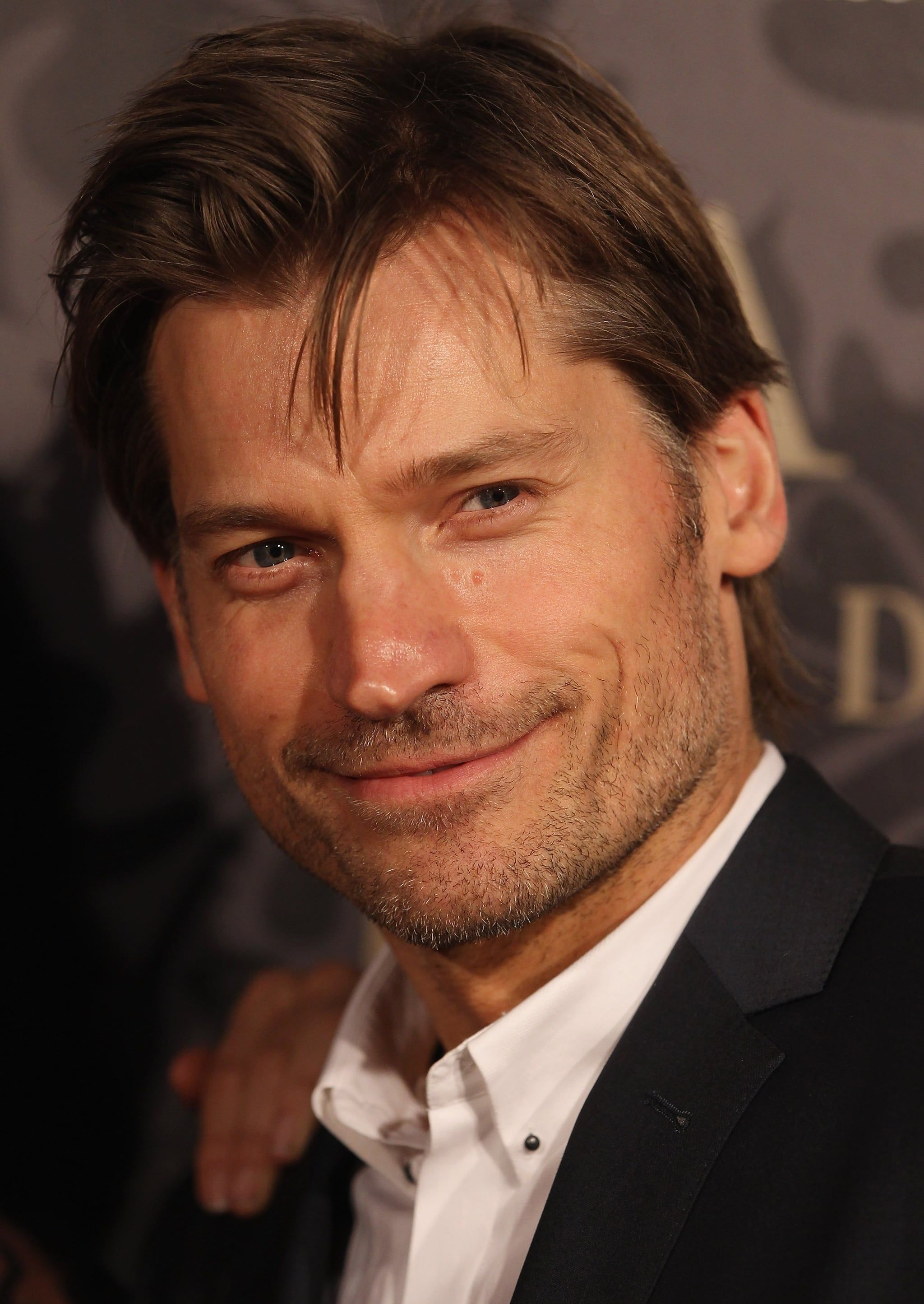 Nikolaj Coster-Waldau, Striking side eye, 2050x2890 HD Phone