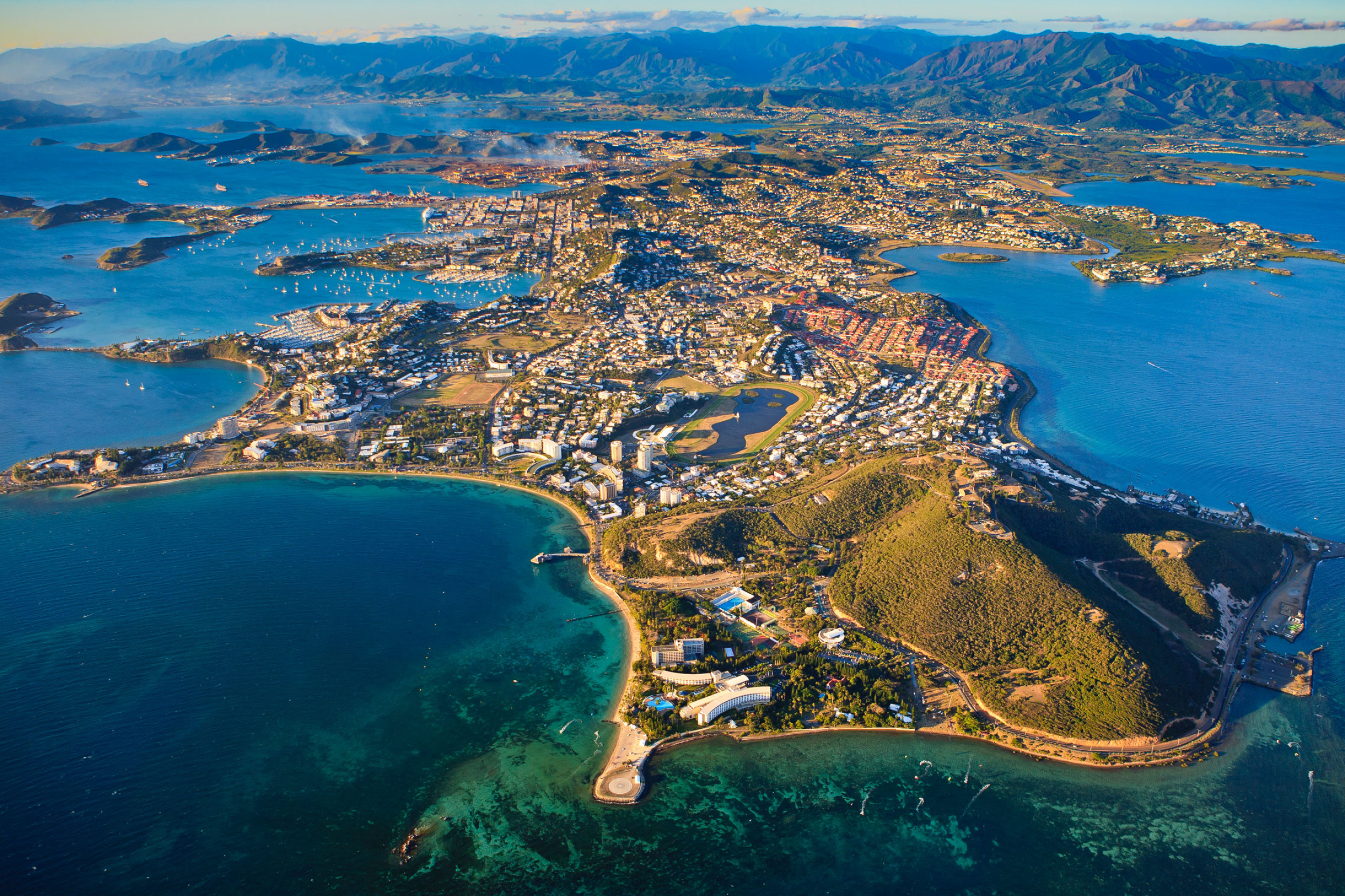 Noumea travels, Language learning holidays, Asia Pacific, Adults and families, 2500x1670 HD Desktop