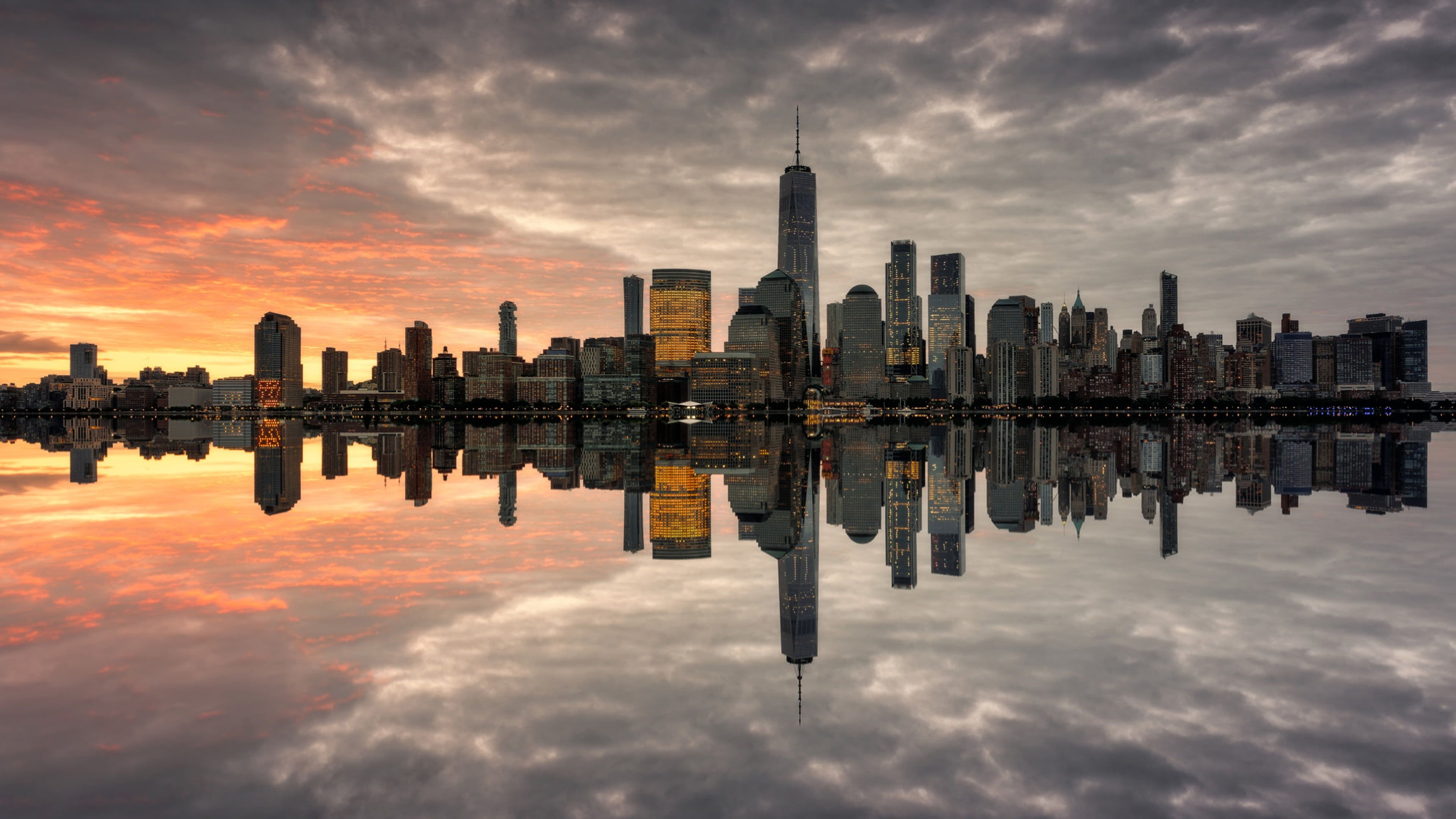 Manhattan skyline, Populated city, Sunset reflection, Ultra HD, 3840x2160 4K Desktop