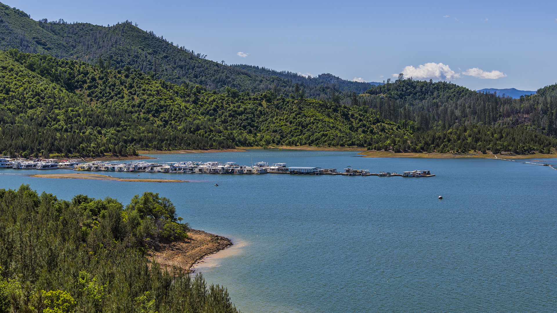 Shasta Lake, Jones Valley Resort, Tranquil oasis, Reallyredding, 1920x1080 Full HD Desktop