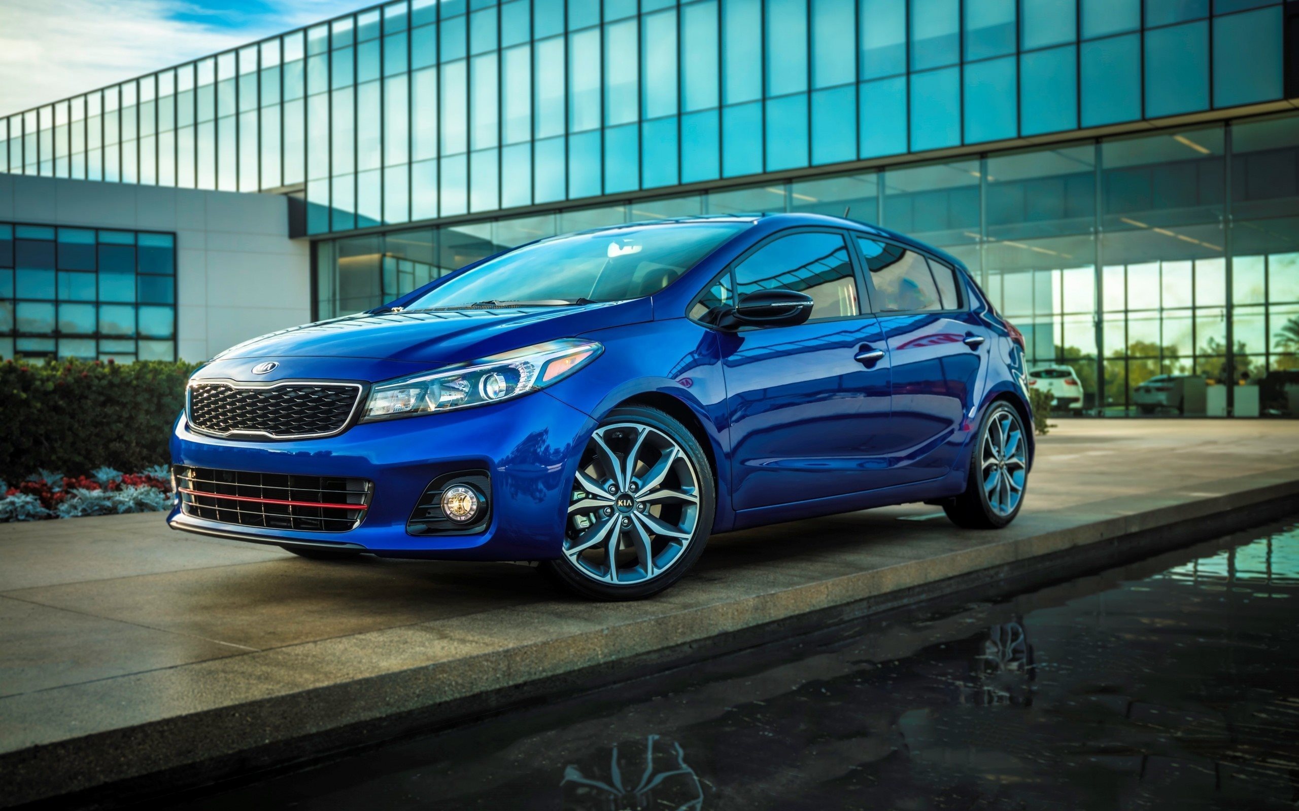 Hatchback 2016, Kia Forte Wallpaper, 2560x1600 HD Desktop