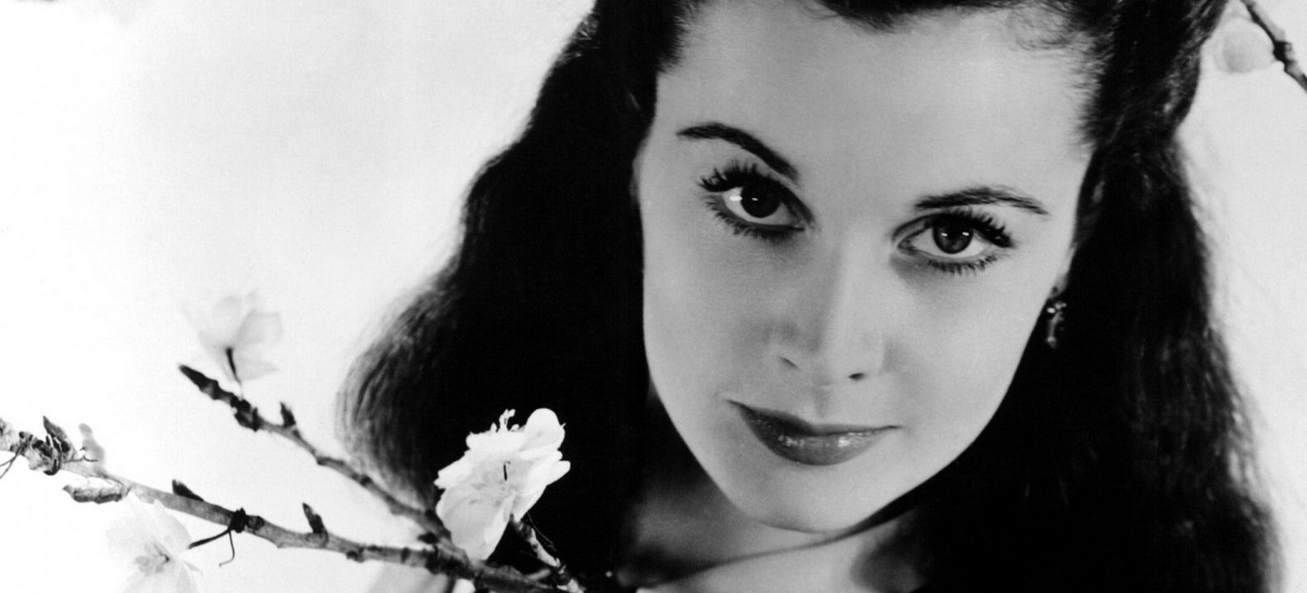 Vivien Leigh, Stunning wallpapers, Beautiful images, Background pictures, 2640x1200 Dual Screen Desktop