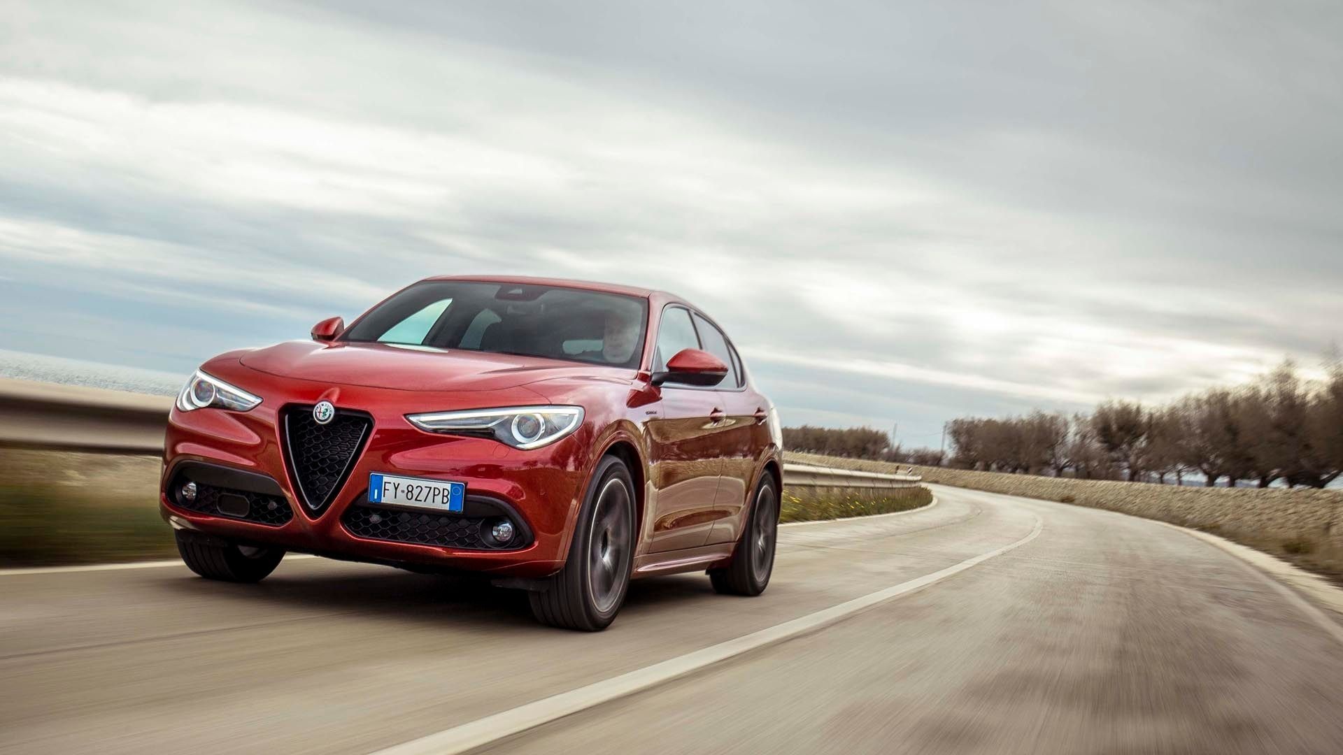 Alfa Romeo Stelvio, Black used cars for sale, Autotrader UK, 1920x1080 Full HD Desktop