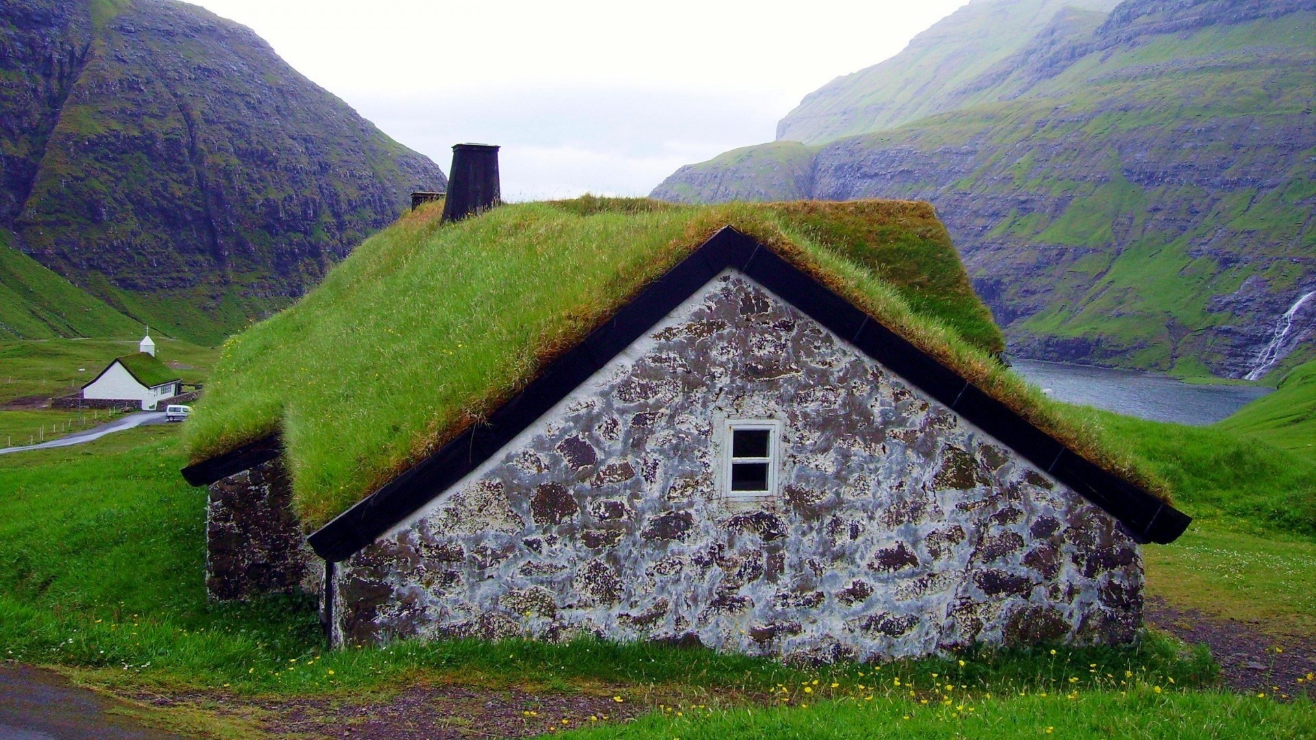 Faroe Islands, Green grass landscapes, Picturesque rooftops, Old buildings, 1920x1080 Full HD Desktop