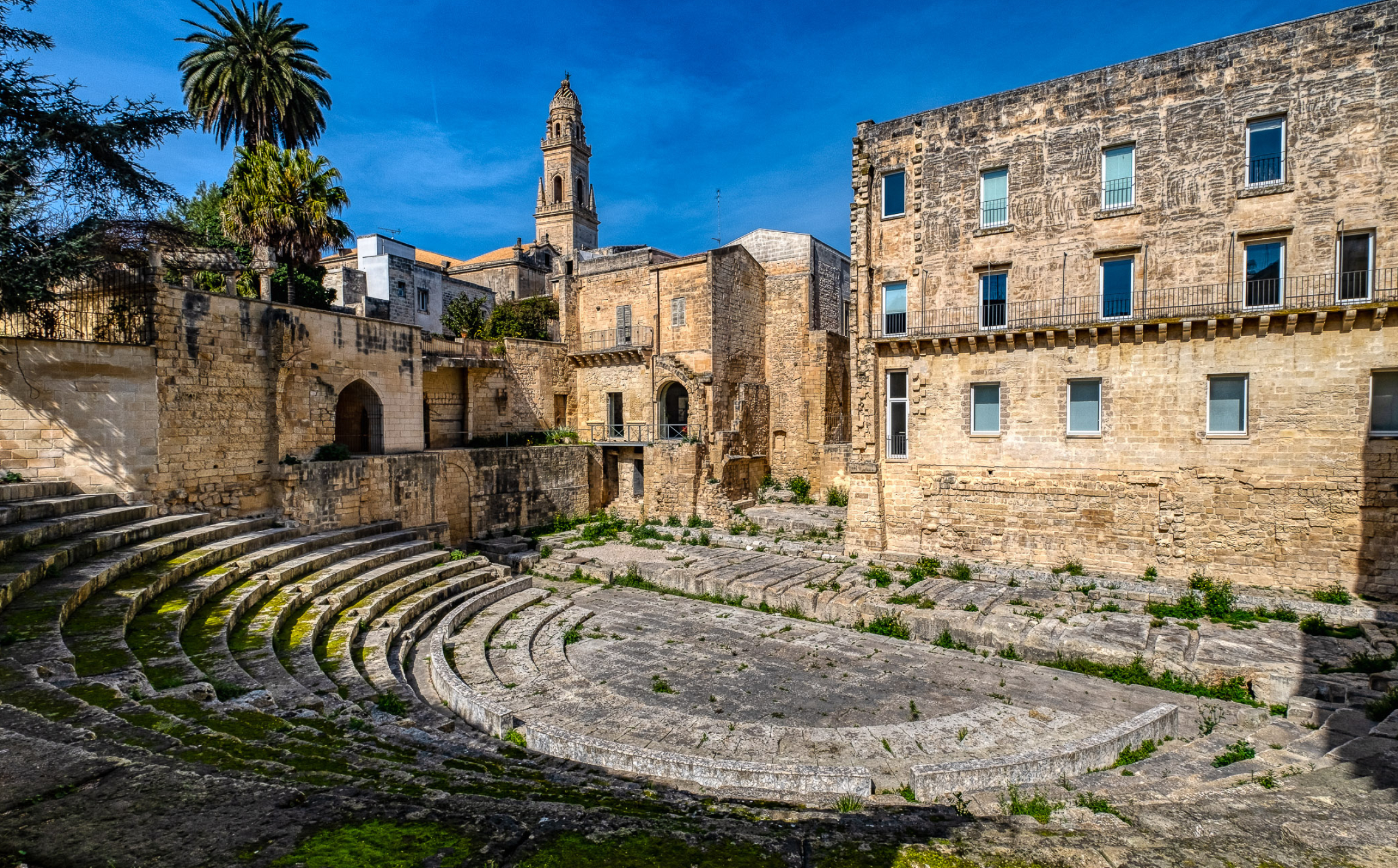 Discovering Lecce, Italy's beauty, Historical streets, Southern charm, 2300x1430 HD Desktop