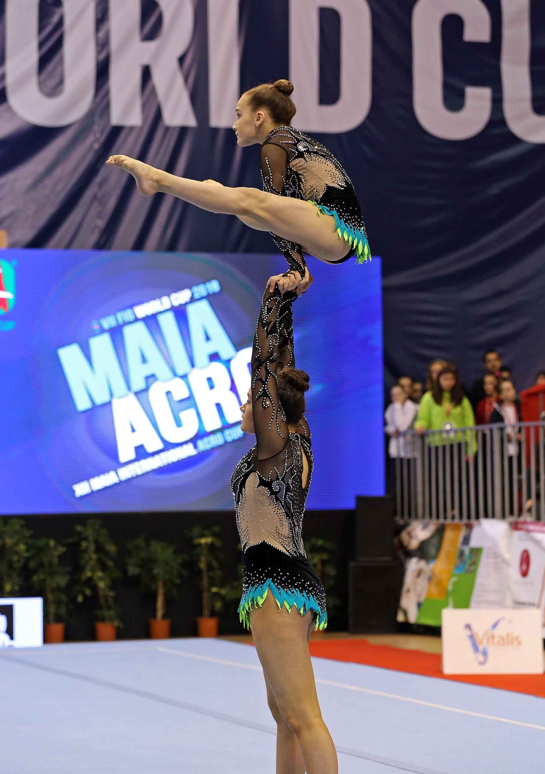 Competitive acrobatic gymnastics, Acrobatic gymnastics squads, Acrobatic gymnastics, 1800x2560 HD Phone