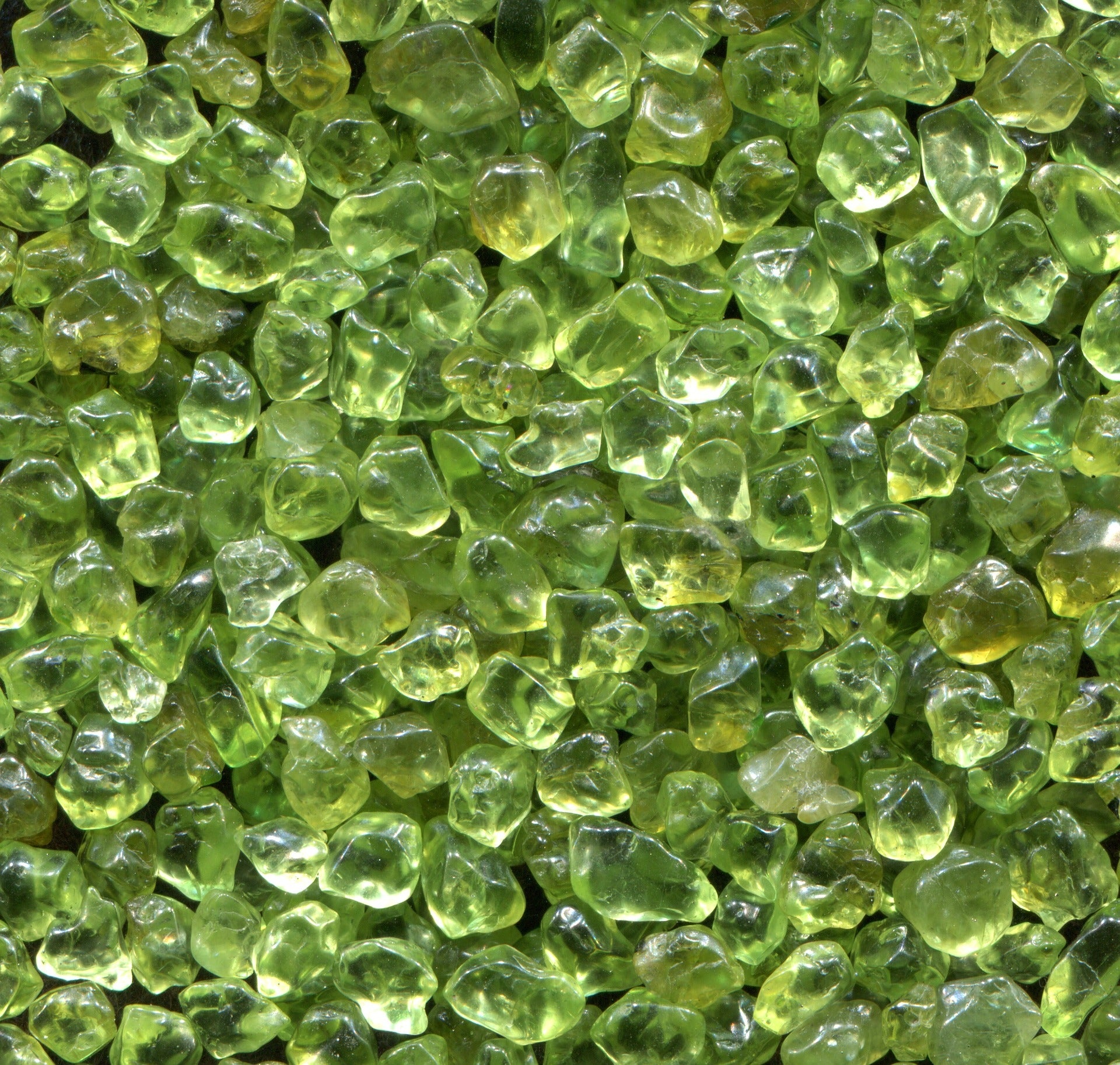 Peridot, Vibrant gemstone, Nature's beauty, Precious stone, 1920x1830 HD Desktop