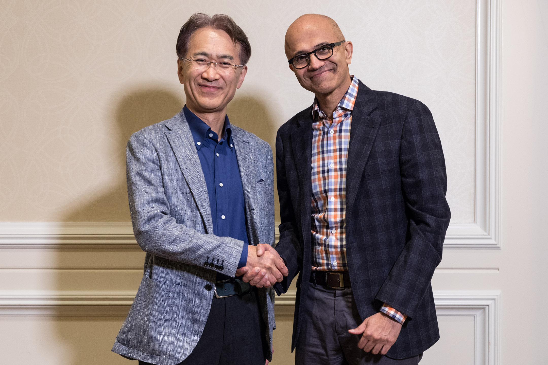 Microsoft, Sony partnership, Exploration, Strategic alliance, 2160x1440 HD Desktop