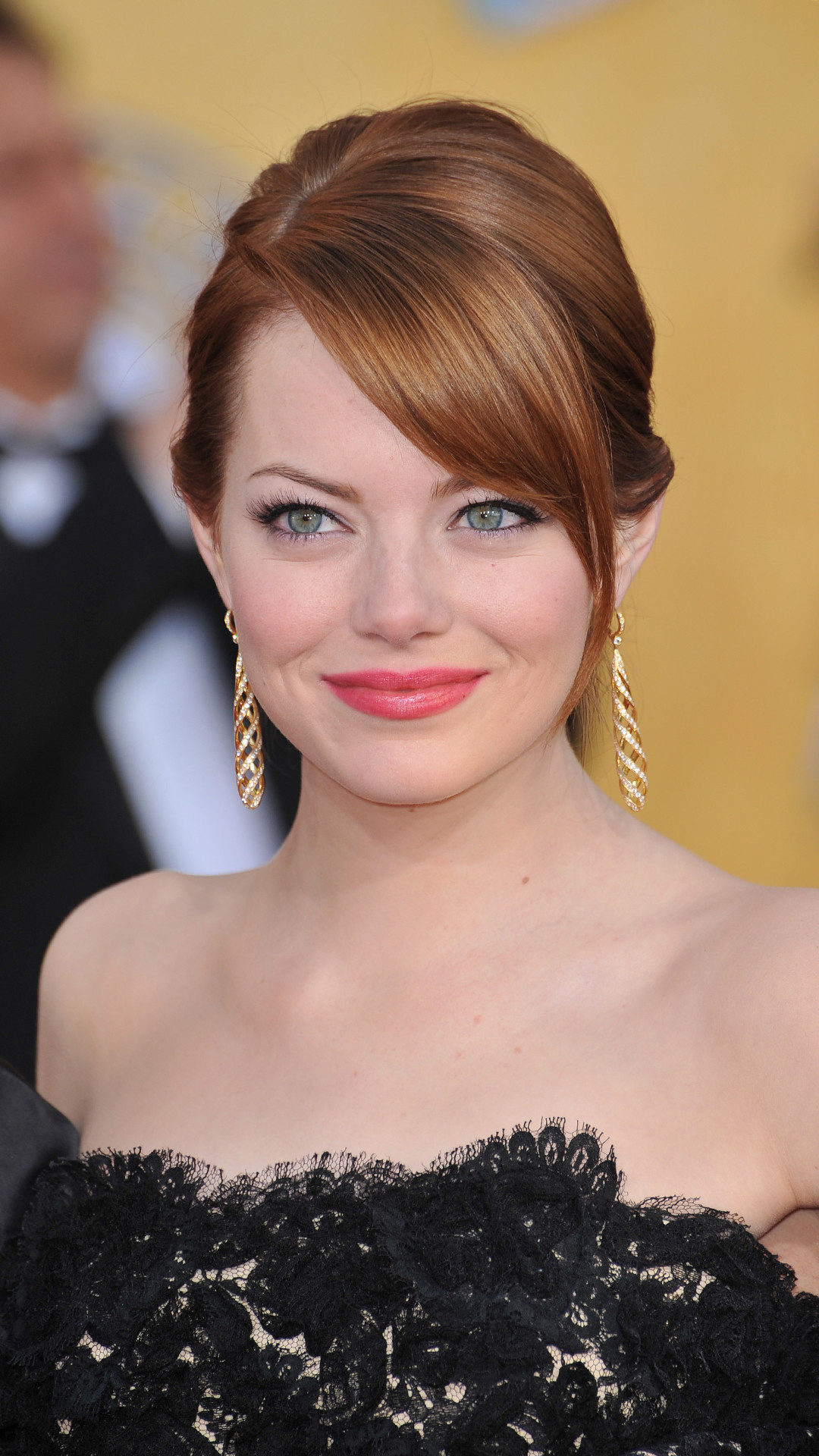 2012 SAG Awards, Emma Stone Wallpaper, 1080x1920 Full HD Phone