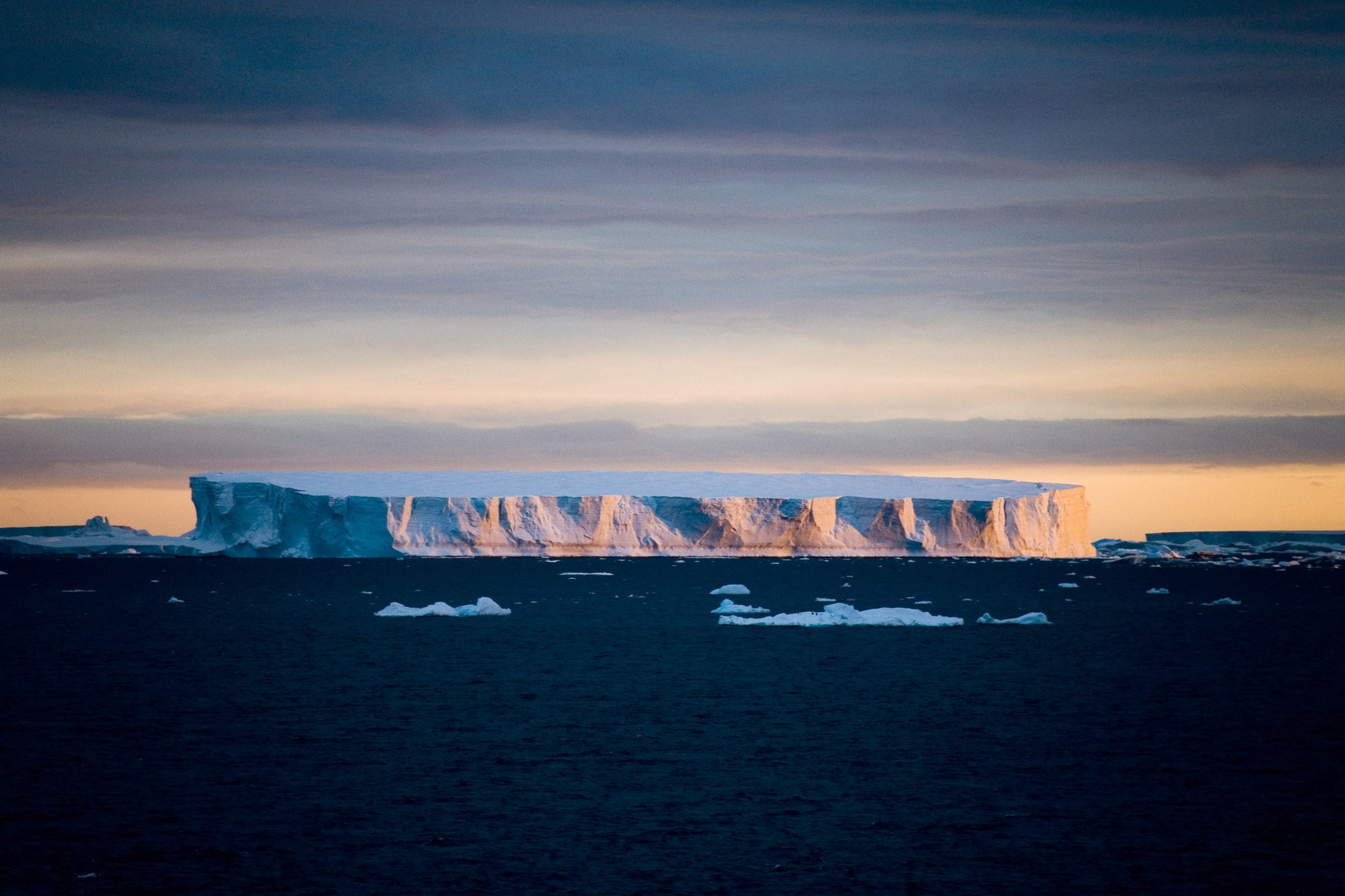 Southern Ocean, World Oceans Day, Geographic recognition, Pristine marine environment, 2500x1670 HD Desktop