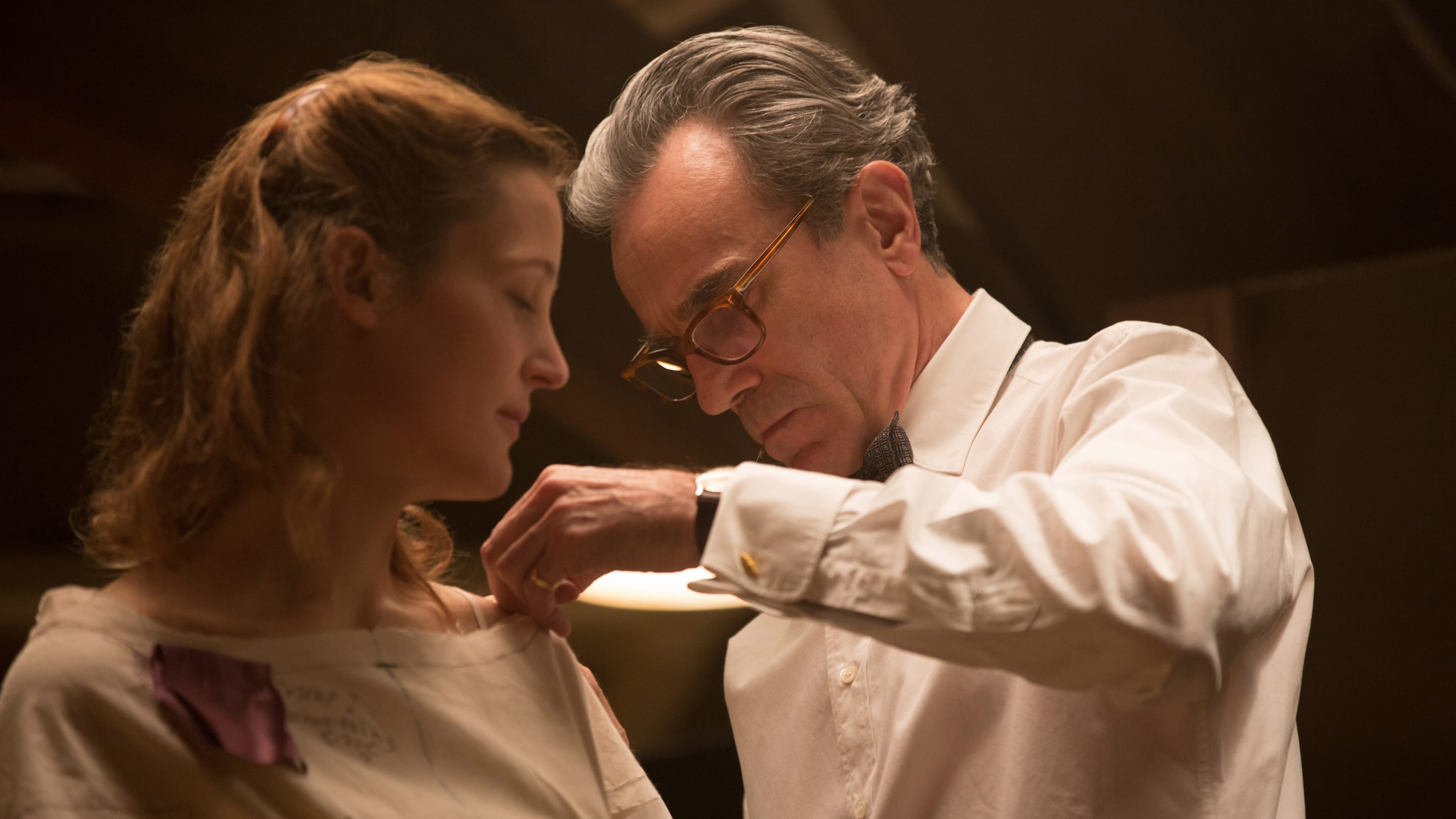 Phantom Thread, Intriguing drama, Fashion industry tale, Movie database, 3840x2160 4K Desktop