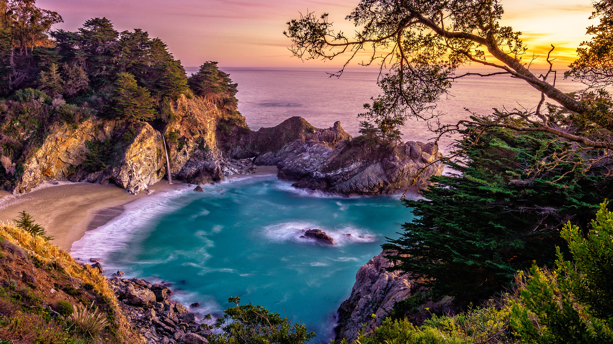 Beach on the ocean, Free photo, Coastal beauty, Tranquility captured, 2050x1160 HD Desktop