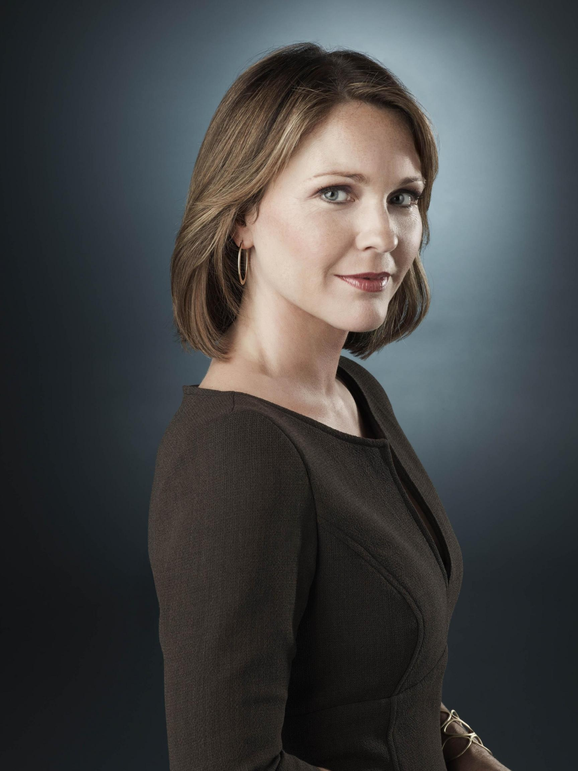 Kelli Williams, Gillian, High Quality Lie to Me, 1920x2560 HD Phone