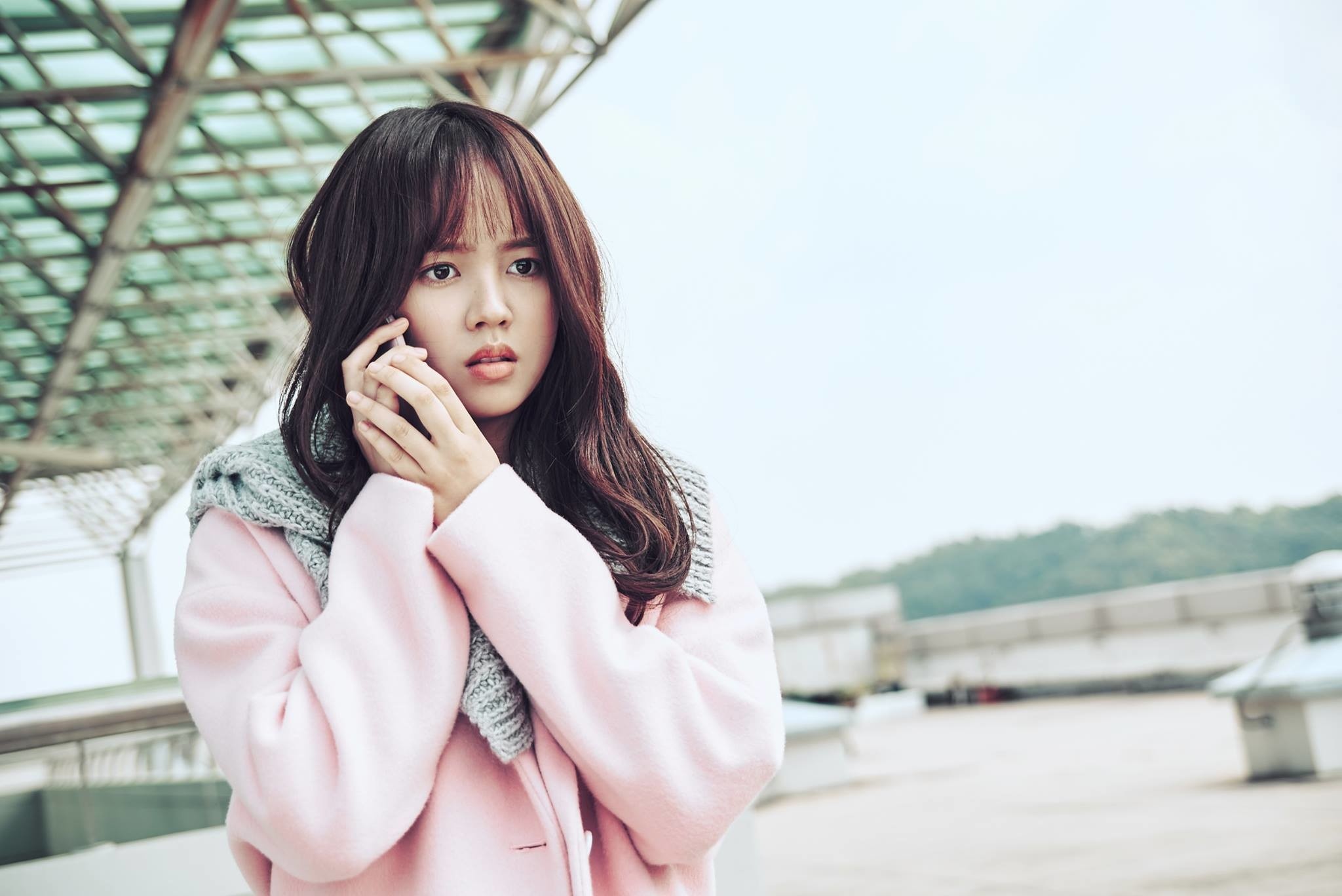 Kim So-Hyun, Beautiful wallpapers, Korean actress, Captivating beauty, 2050x1370 HD Desktop