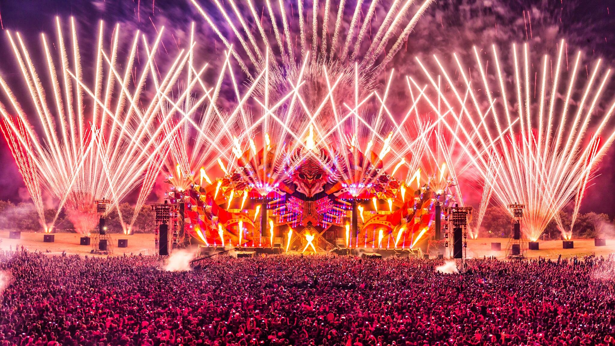 Defqon1 festival, Epic stages, High-octane music, Unforgettable memories, 2050x1160 HD Desktop