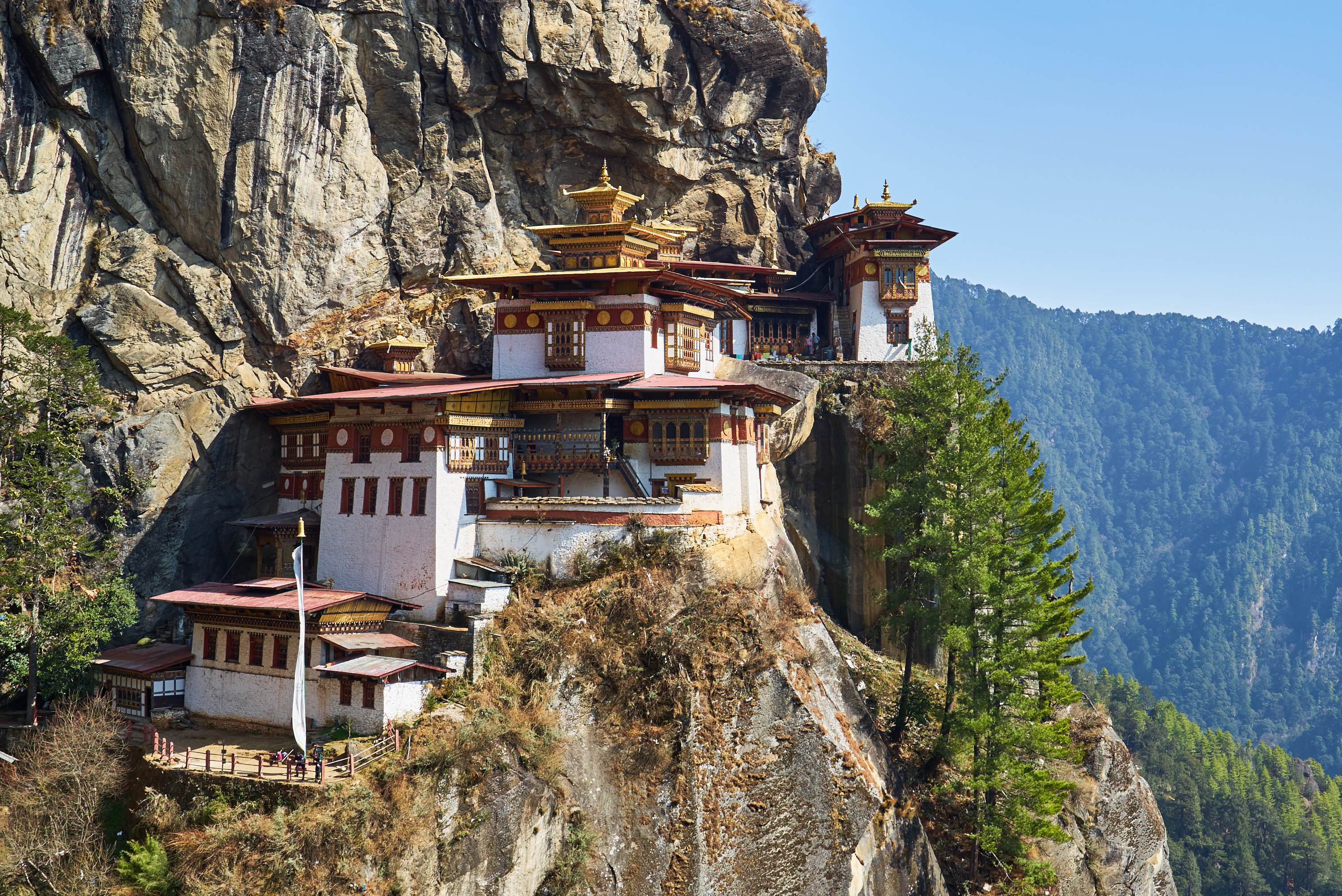 Paro Valley, Tigers Nest, Elevenroute, 3000x2010 HD Desktop