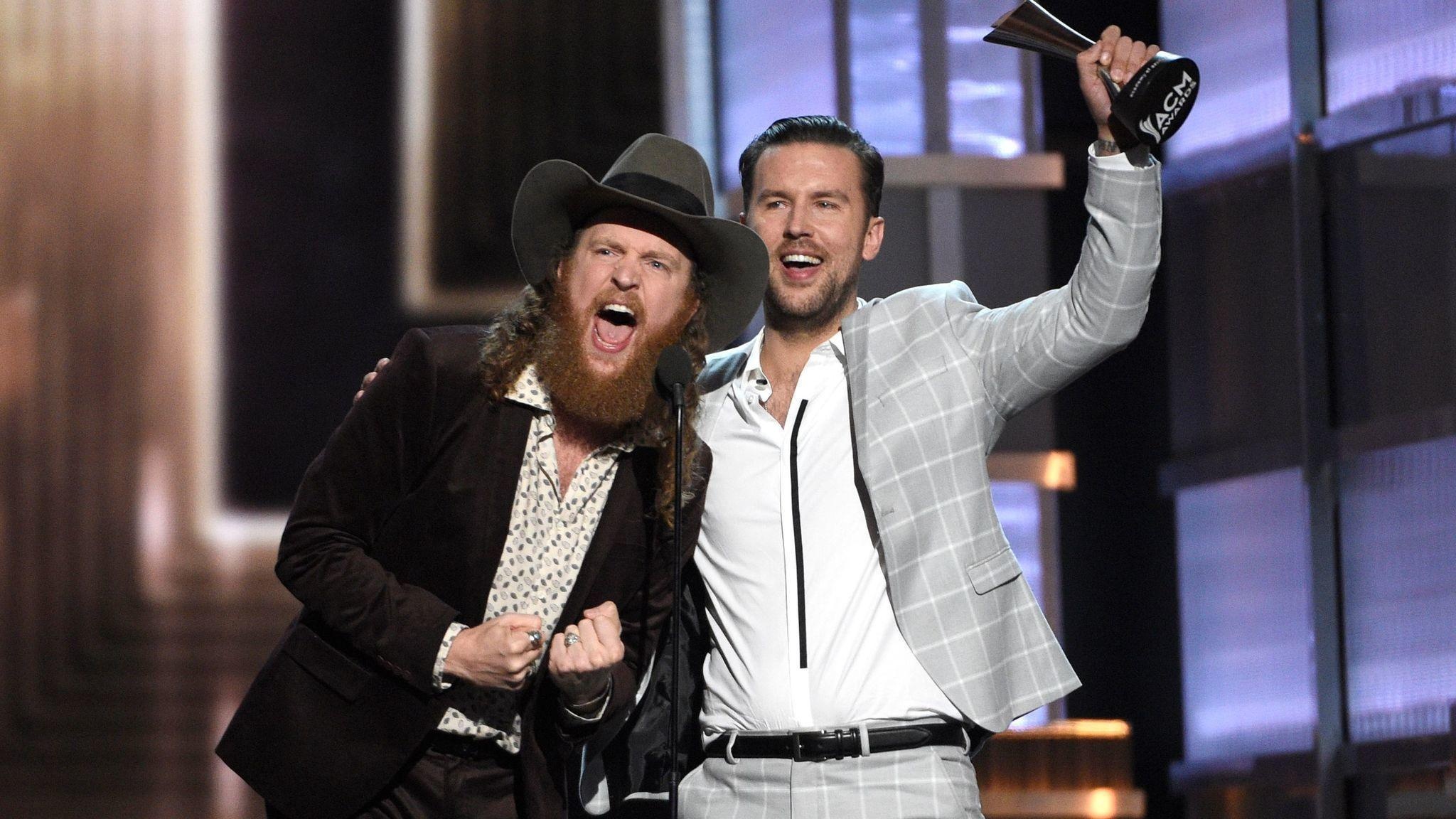 Brothers Osborne, Wallpapers, 2050x1160 HD Desktop