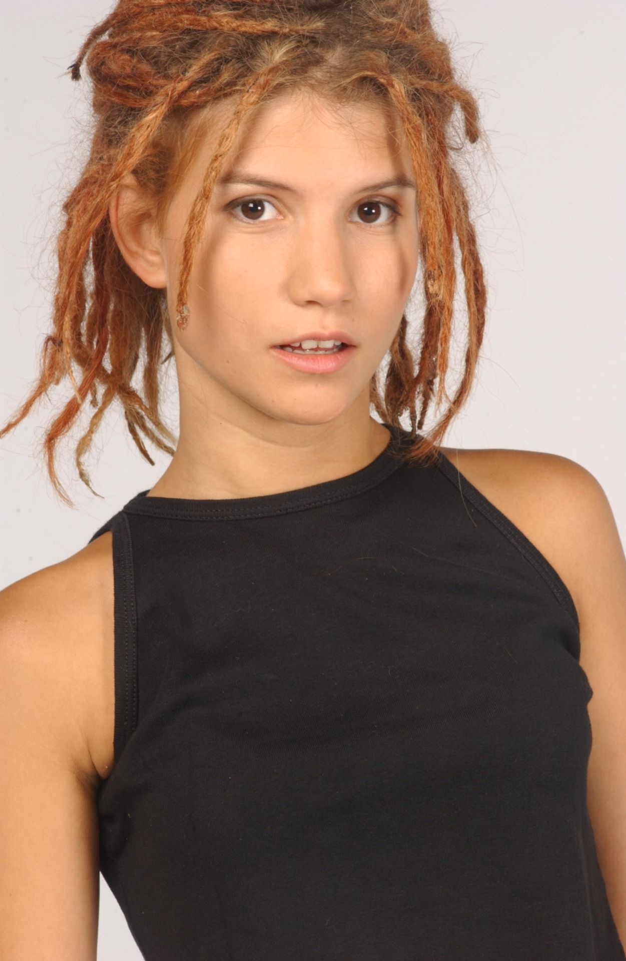 Rebelde Way, TV series, Telenovelas, Luisana Lopilato, 1260x1920 HD Phone