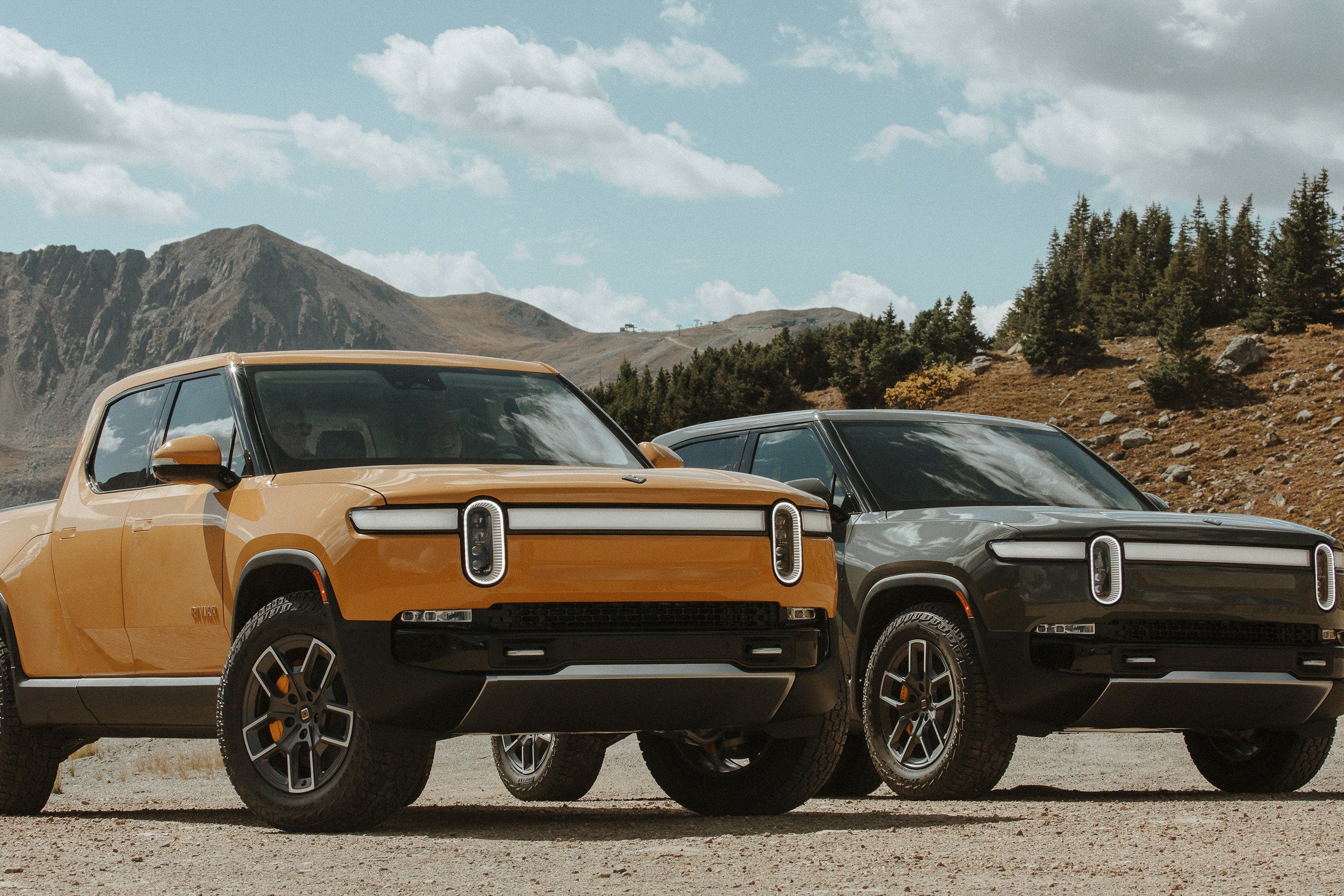 Pickup, Rivian Automotive Wallpaper, 2880x1920 HD Desktop