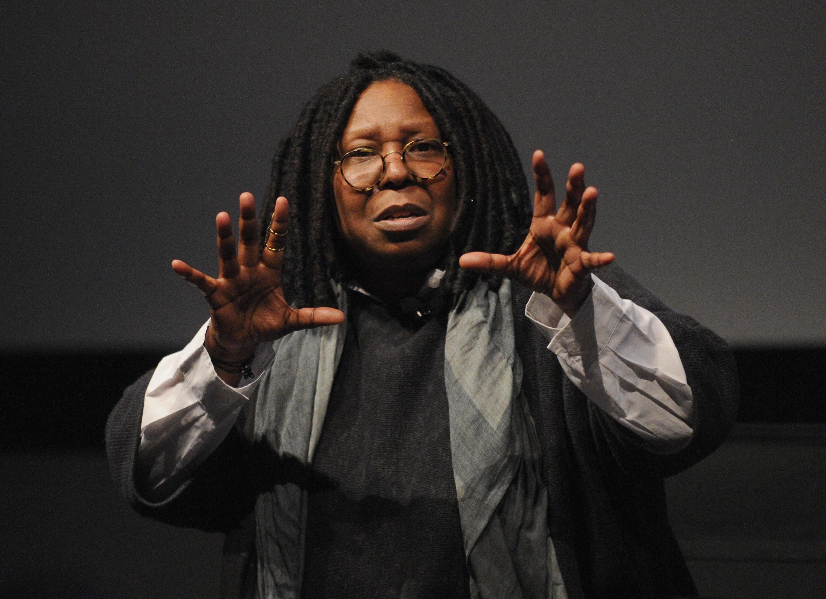 Whoopi Goldberg, Controversial remarks, Holocaust suspension, ABC's response, 2870x2090 HD Desktop