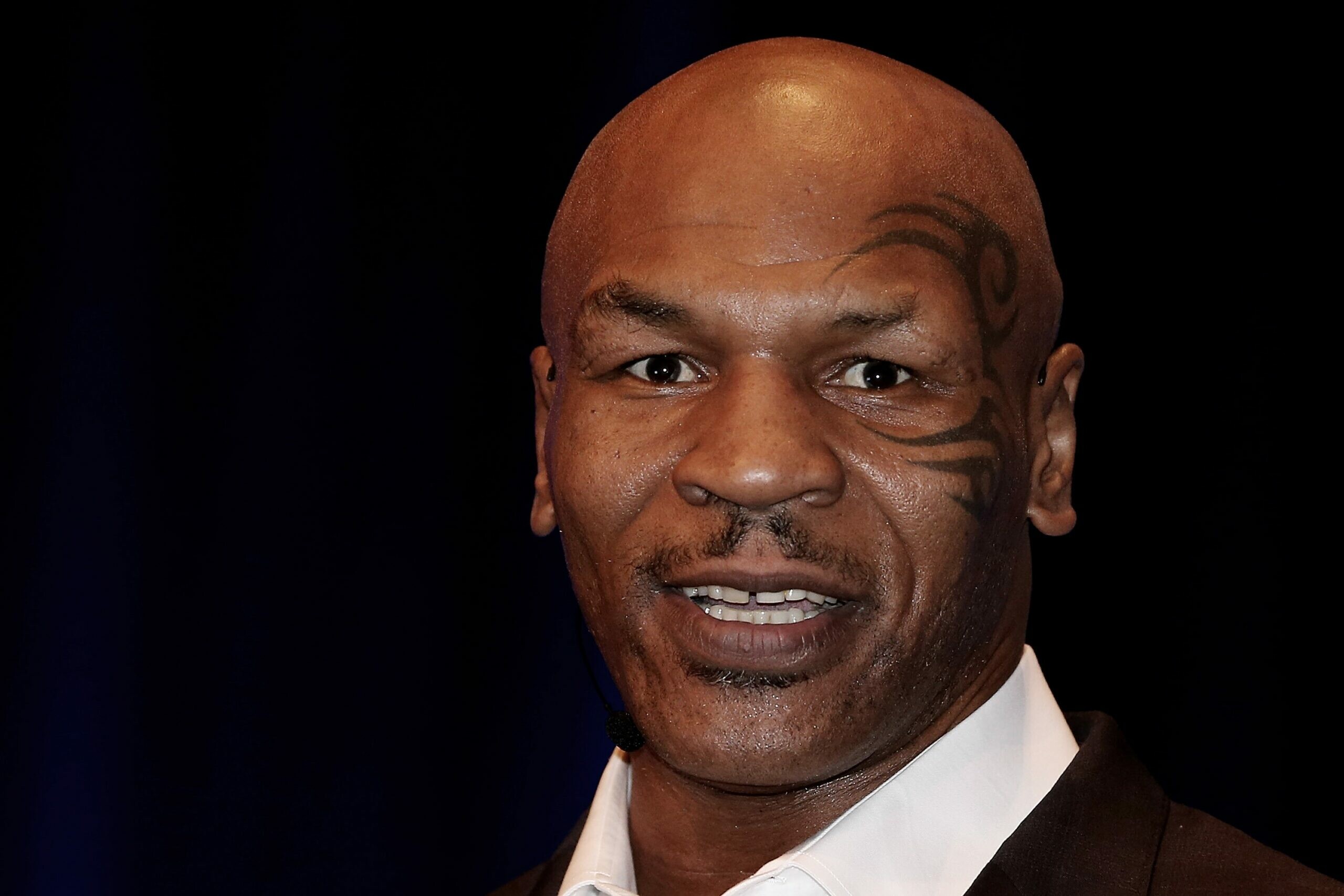 Mike Tyson, Champion boxer, American athlete, Iconic tattoos, 2560x1710 HD Desktop