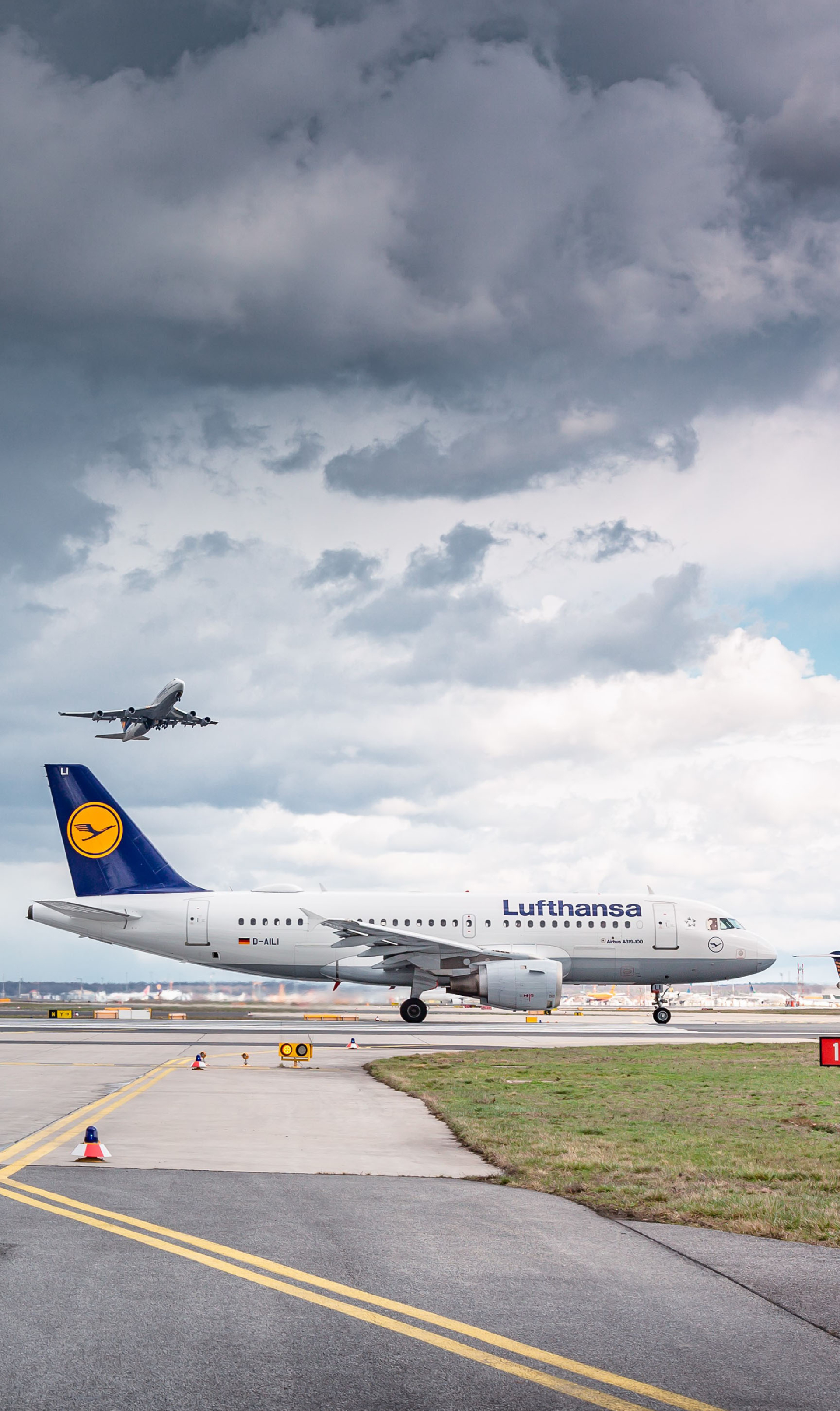 Lufthansa, Travels, Company, Group, 1920x3230 HD Phone