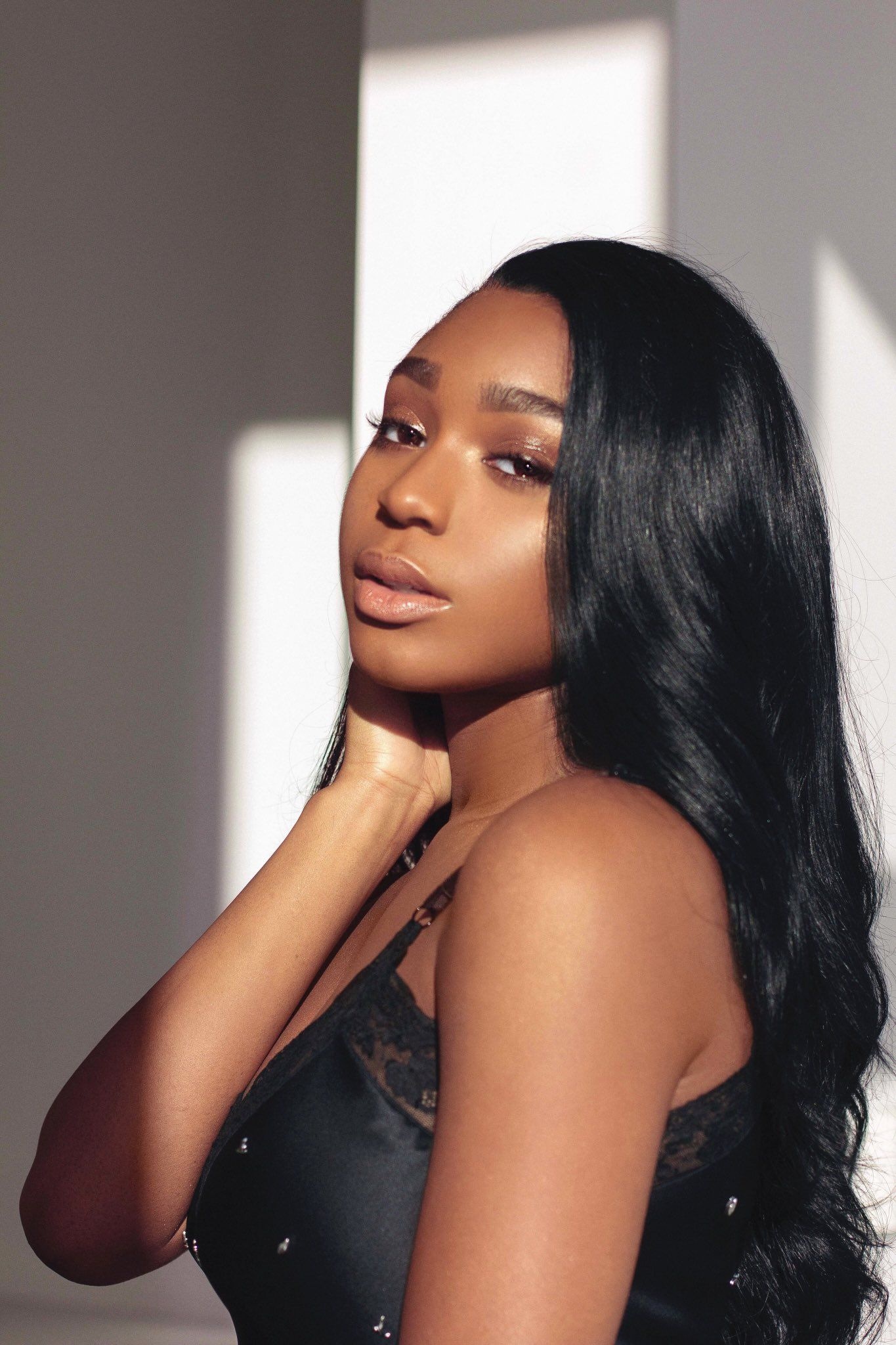 Normani, Human hair wefts, 1370x2050 HD Phone