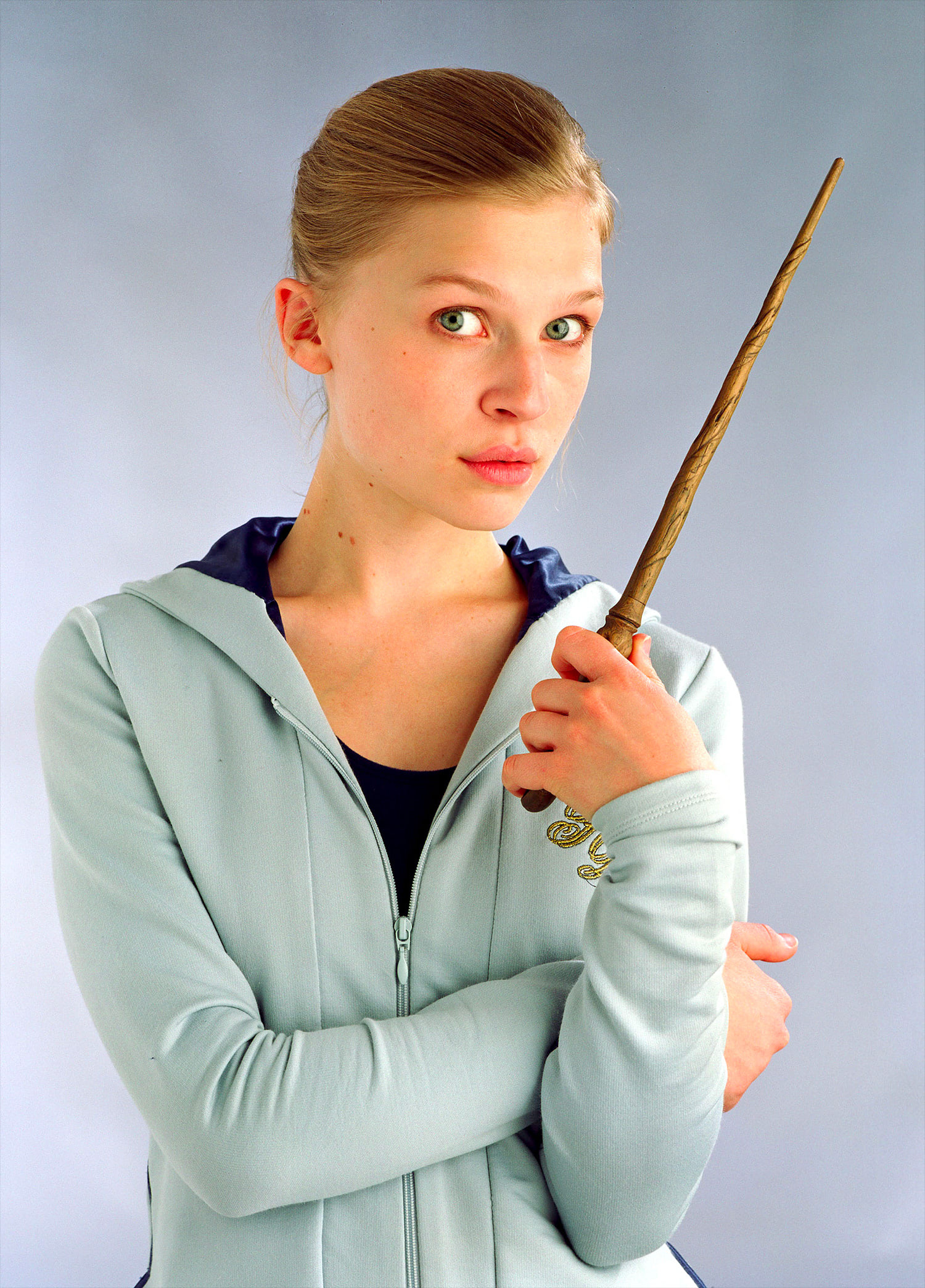 Fleur Delacour, Triwizard tournament robes, Magical portrait, Elegant, 1500x2090 HD Phone