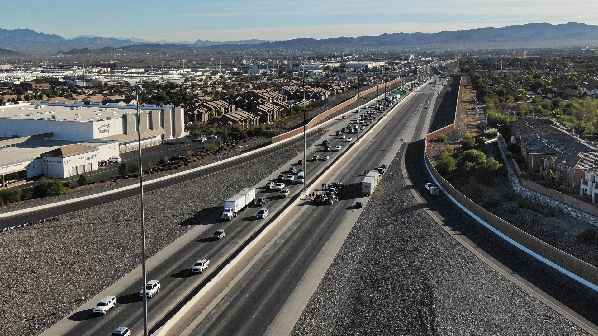 Girl killed, Jumping from bridge, 215 Beltway, 1920x1080 Full HD Desktop