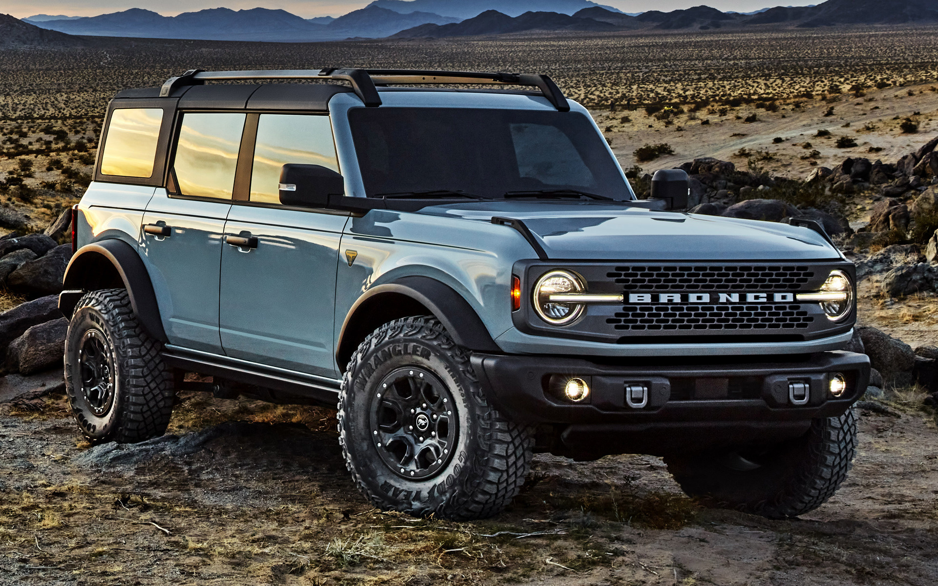 2021 Ford Bronco 4 Door, High-definition wallpapers, Stunning visuals, Car enthusiasts' favorite, 1920x1200 HD Desktop