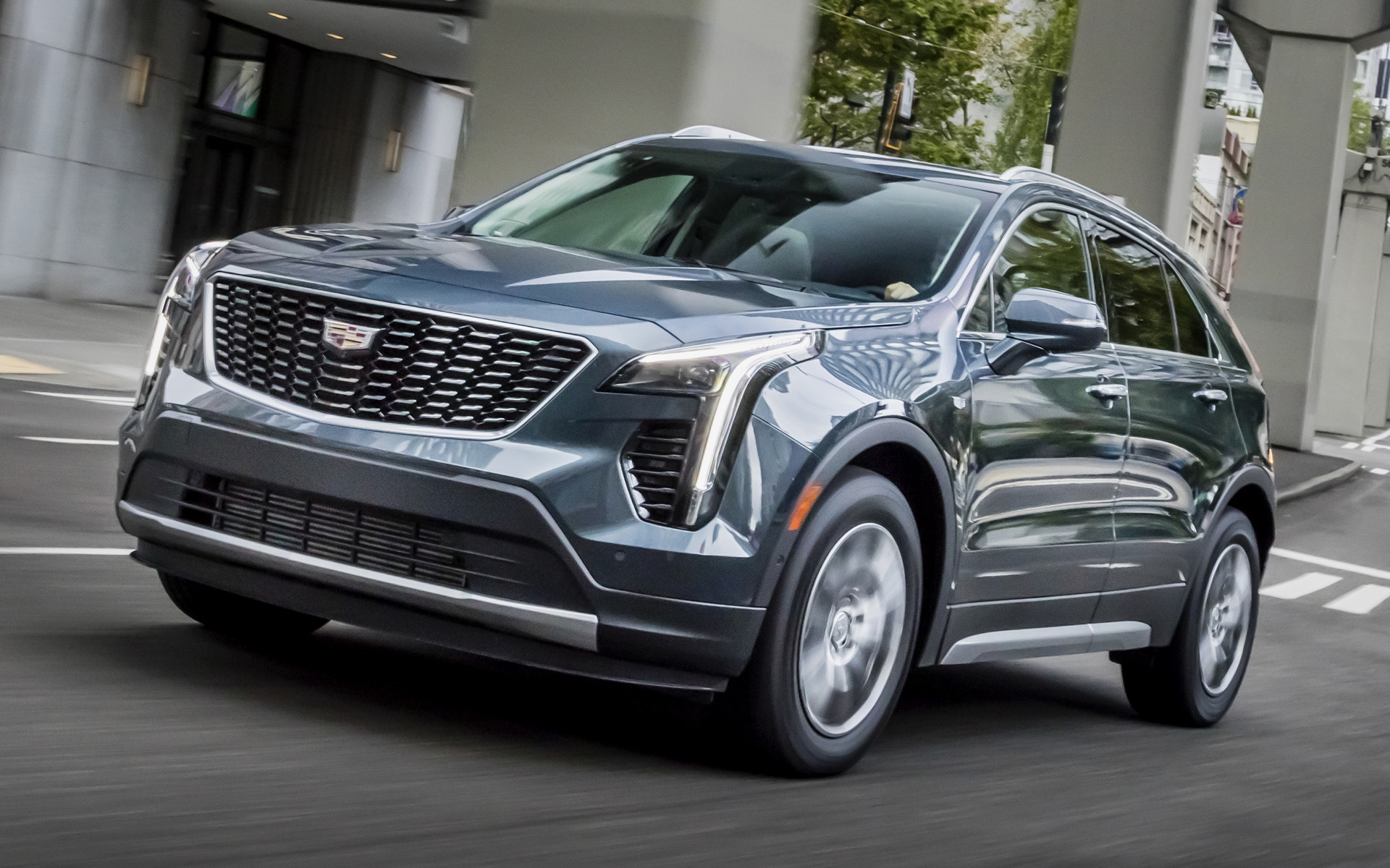 Cadillac XT4, Sleek and stylish, Car pixel, Car wallpapers, 1920x1200 HD Desktop