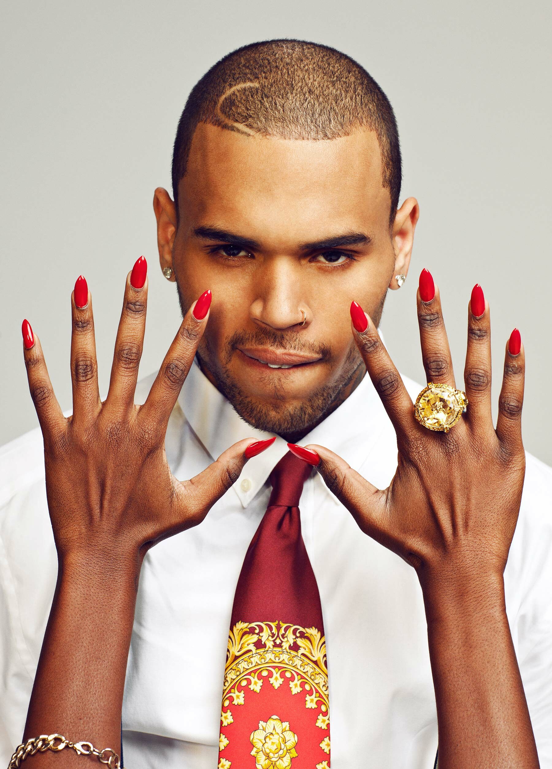 Chris Brown's artistic flair, Vibrant wallpaper, Mesmerizing visuals, Versatile talent, 1800x2510 HD Phone