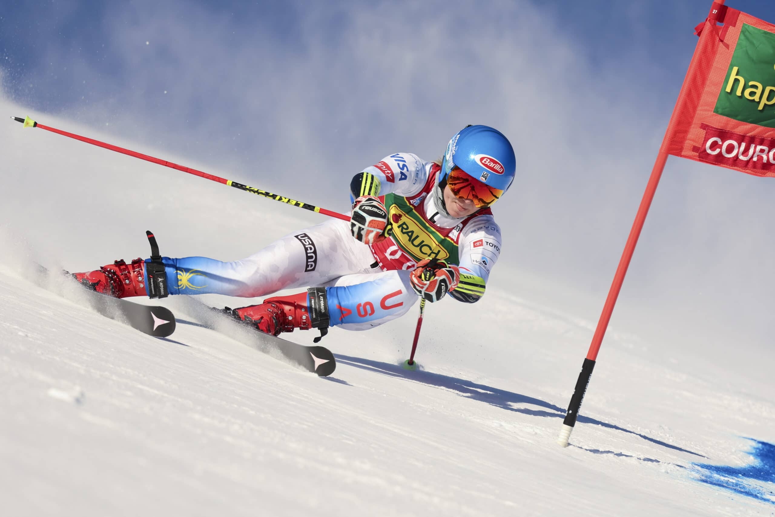 Slalom sports, GS dominance, Shiffrin's comeback, Overall lead regained, 2560x1710 HD Desktop