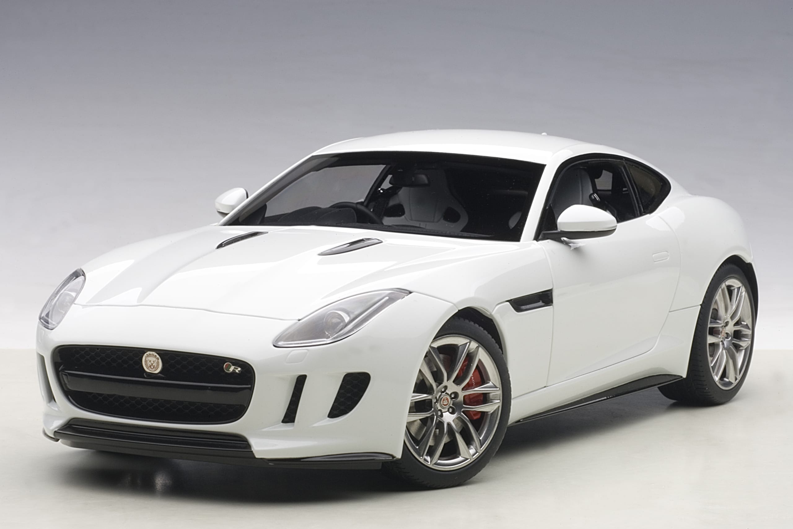 Polaris White Edition, Jaguar F-TYPE Wallpaper, 2560x1710 HD Desktop