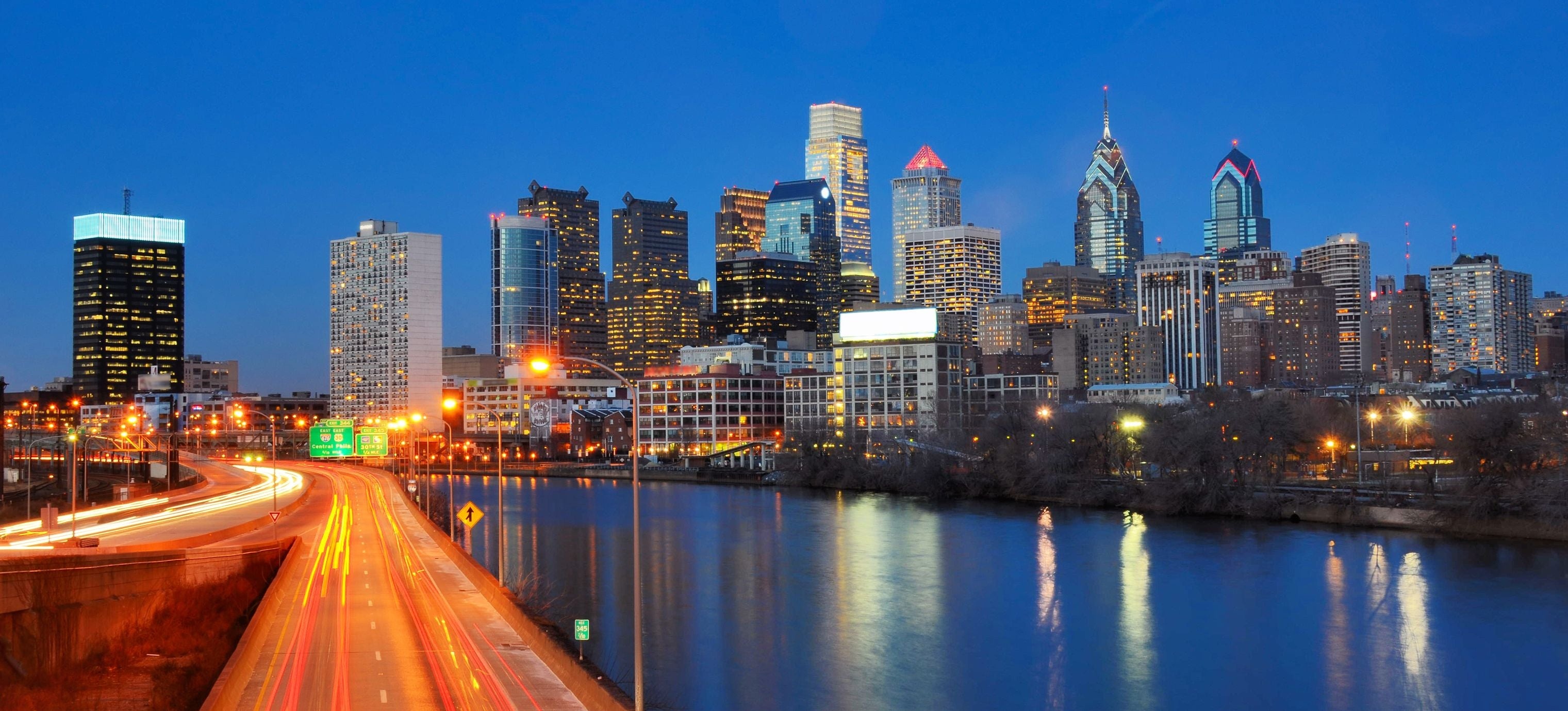 Philadelphia Skyline, Travels, Wallpaper stores, Walls Republic, 3050x1380 Dual Screen Desktop