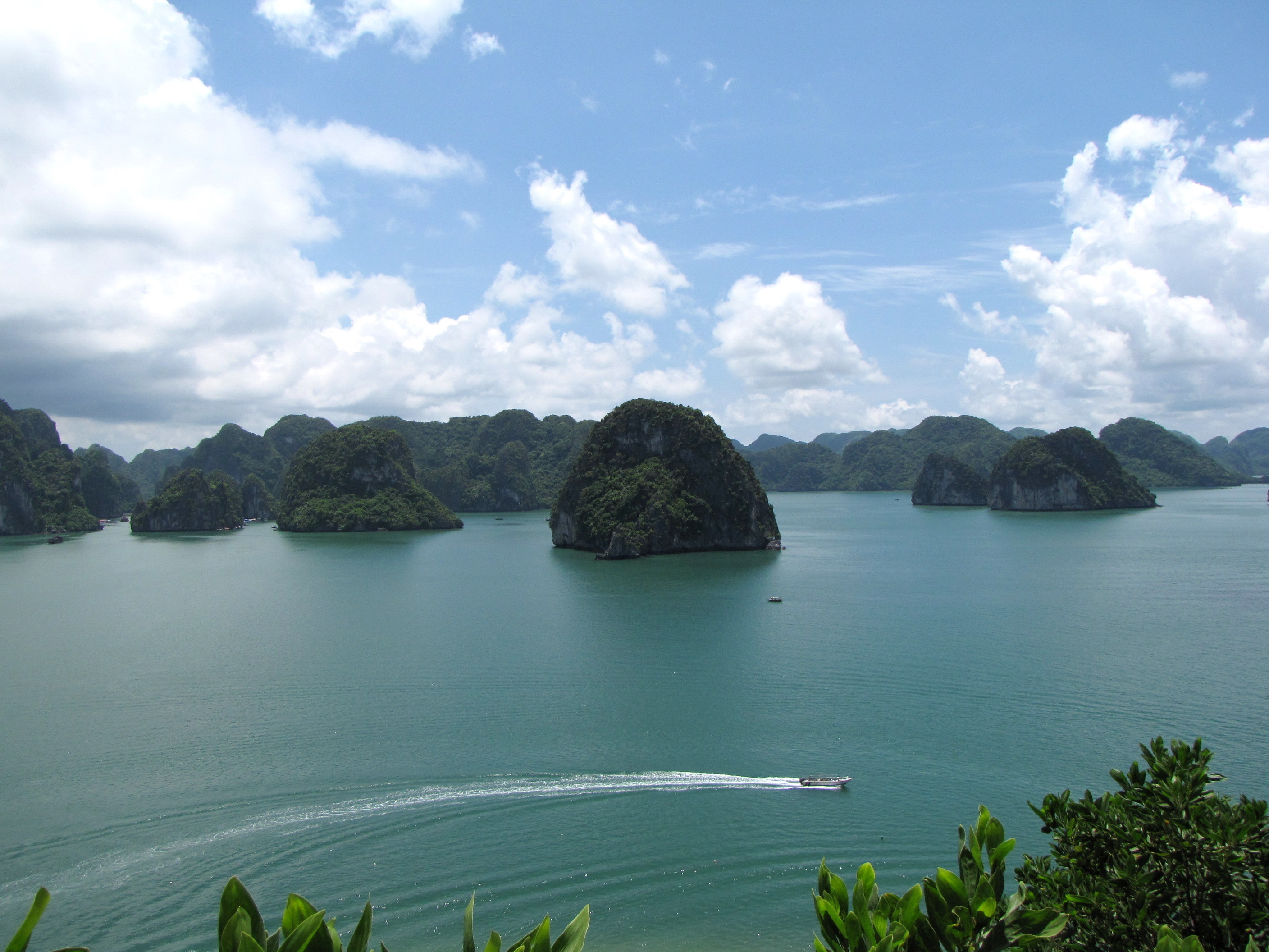 Ha Long, Vietnam, National Park, Vinh Ha Long, 2820x2120 HD Desktop