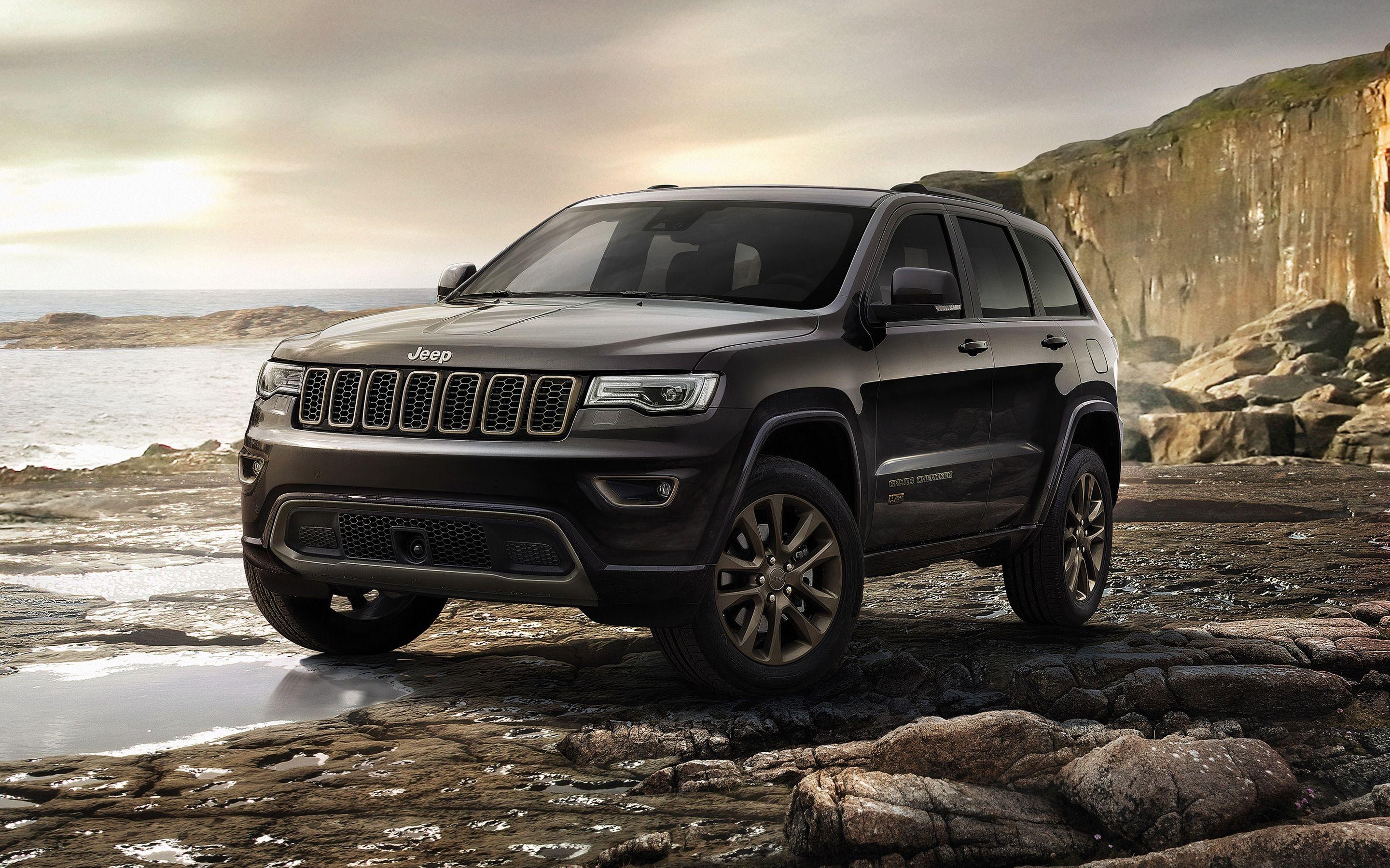 Jeep Cherokee, Versatile SUV, Adventurous spirit, Unmatched capability, 2880x1800 HD Desktop