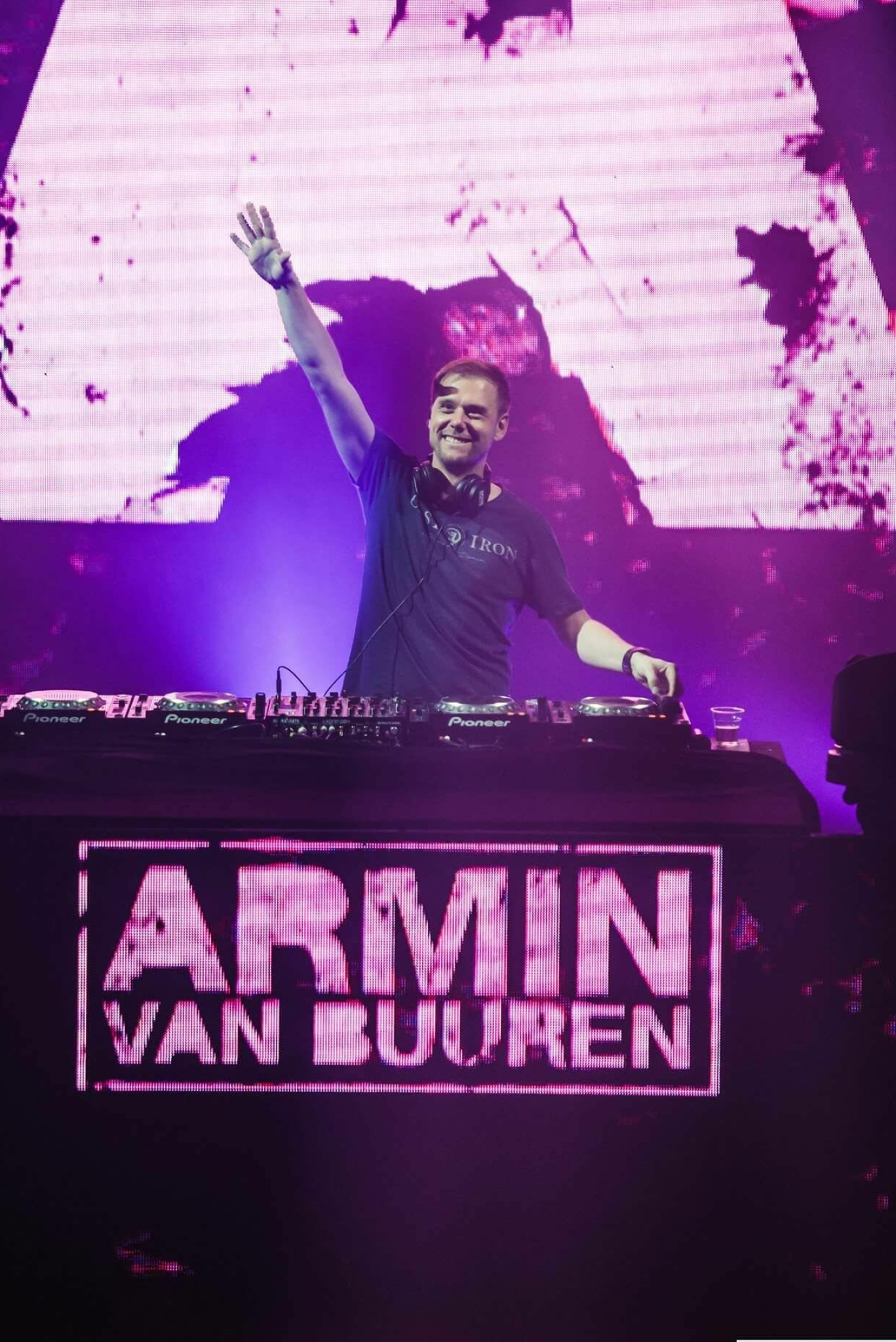 Armin Van Buuren, DJ inspiration, Musical passion, 1370x2050 HD Phone